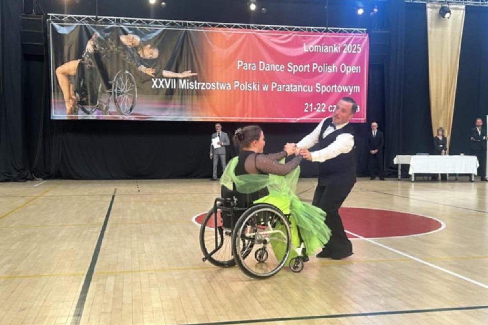 Taniec na wózkach? Tango, walc i nie tylko