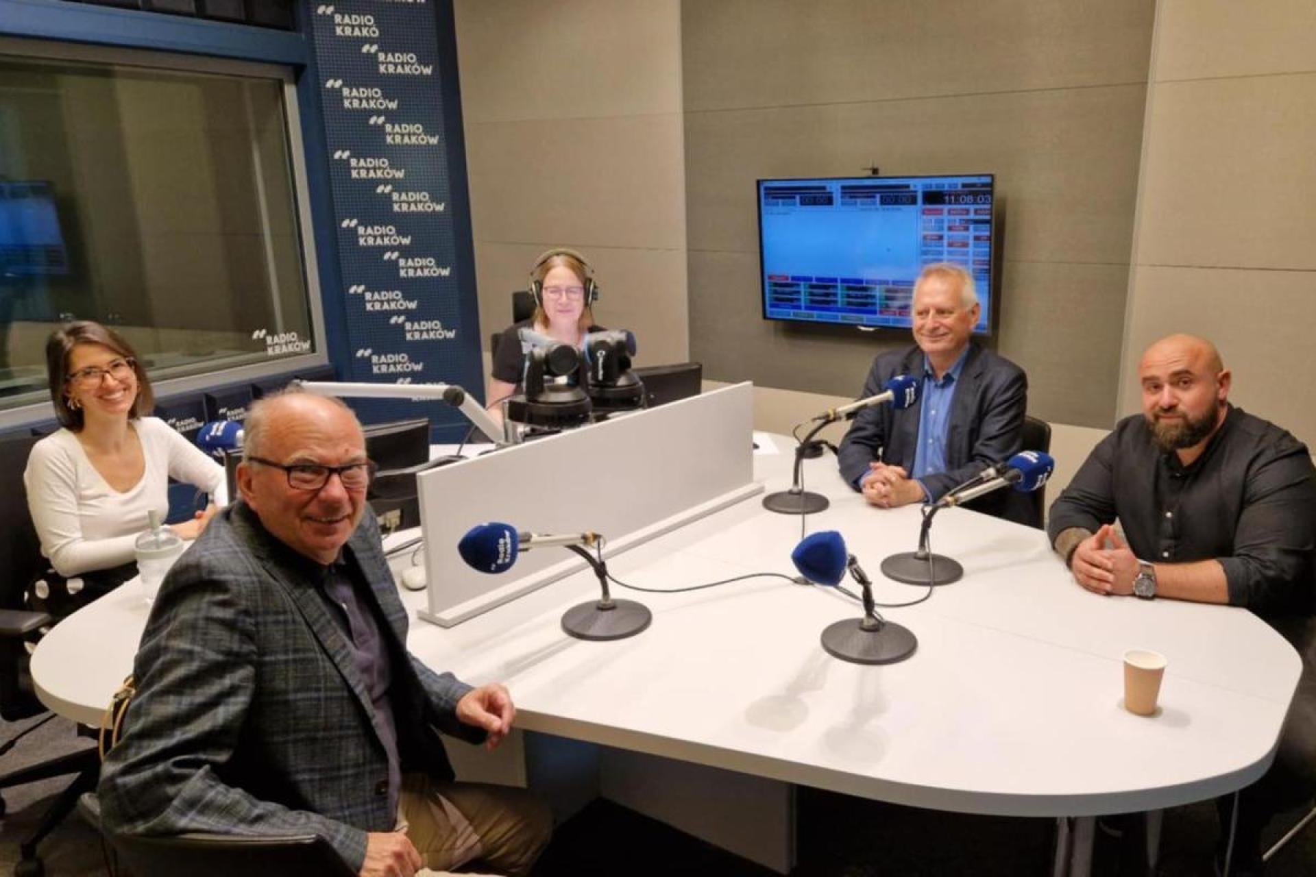 Wyczynem powiększenie TPN, Blamażem - rosyjskie drony nad Polską i potężna fala dezinformacji