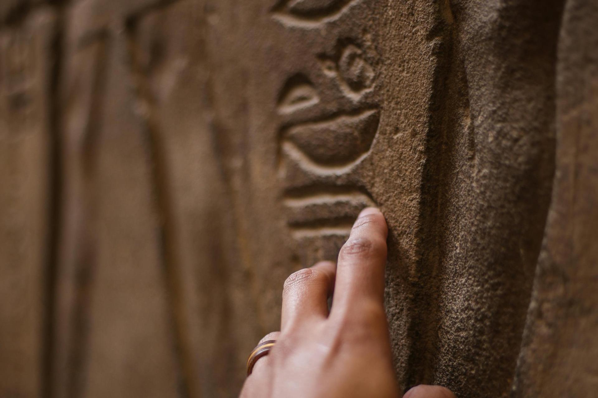 Archeolodzy z Krakowa odkryli starożytne glify na skałach w Ameryce