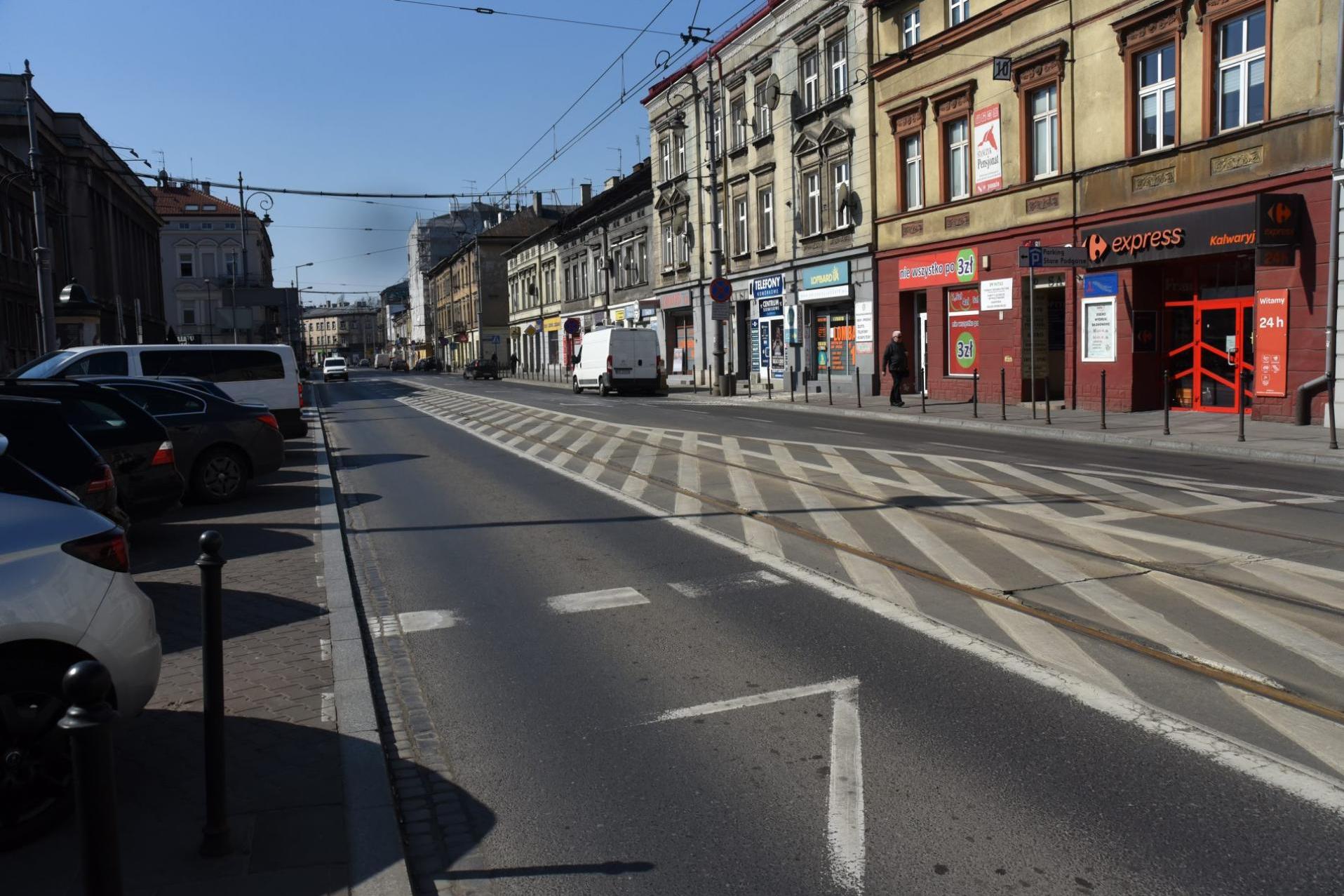 Radni Krakowa niemal jednogłośnie za podatkiem od pustostanów