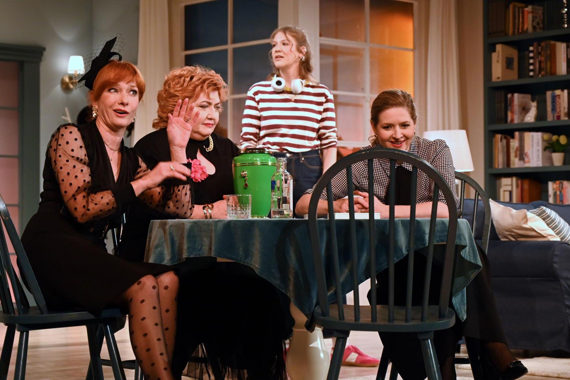 ?Umrzeć ze śmiechu? Cezarego Żaka otwiera 106. sezon Teatru Bagatela