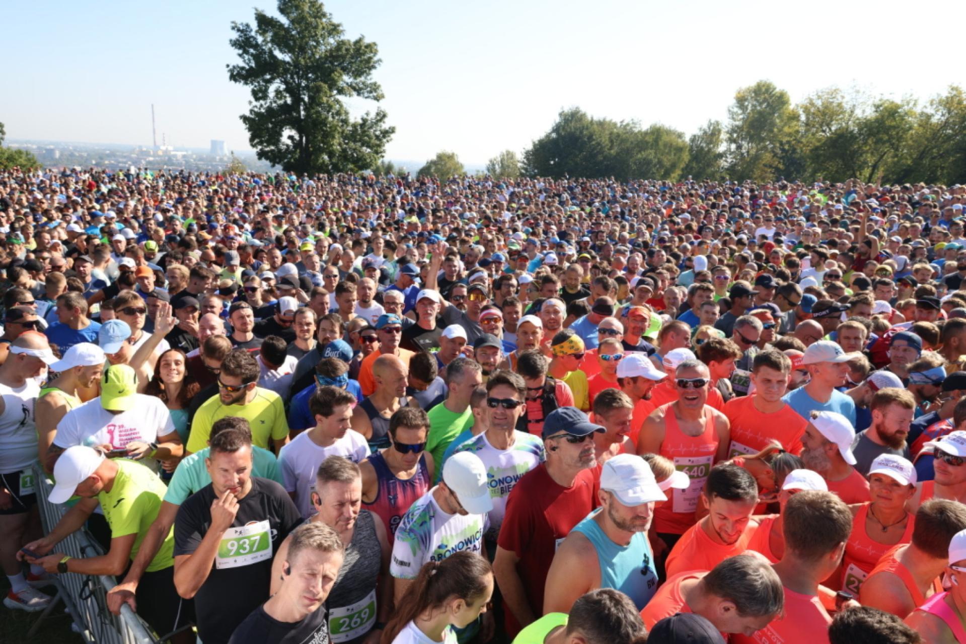 18. Bieg Trzech Kopców w Krakowie ? 3,5 tysiąca biegaczy na trasie