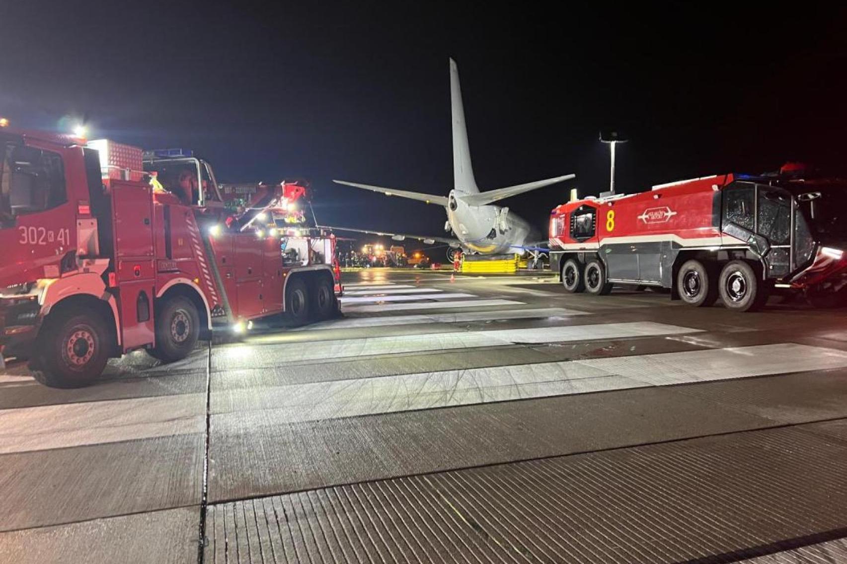 Samolot Enter Air wypadł z pasa w Balicach. PKBWL: To był poważny incydent