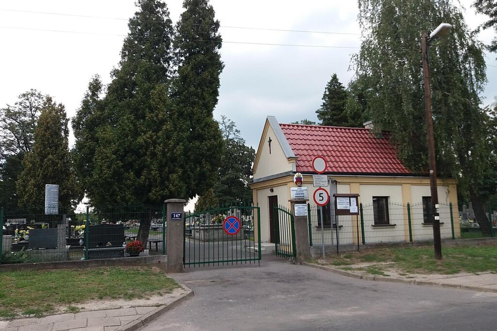 Będzie więcej miejsca i udogodnień. Trwa rozbudowa Cmentarza Prokocim