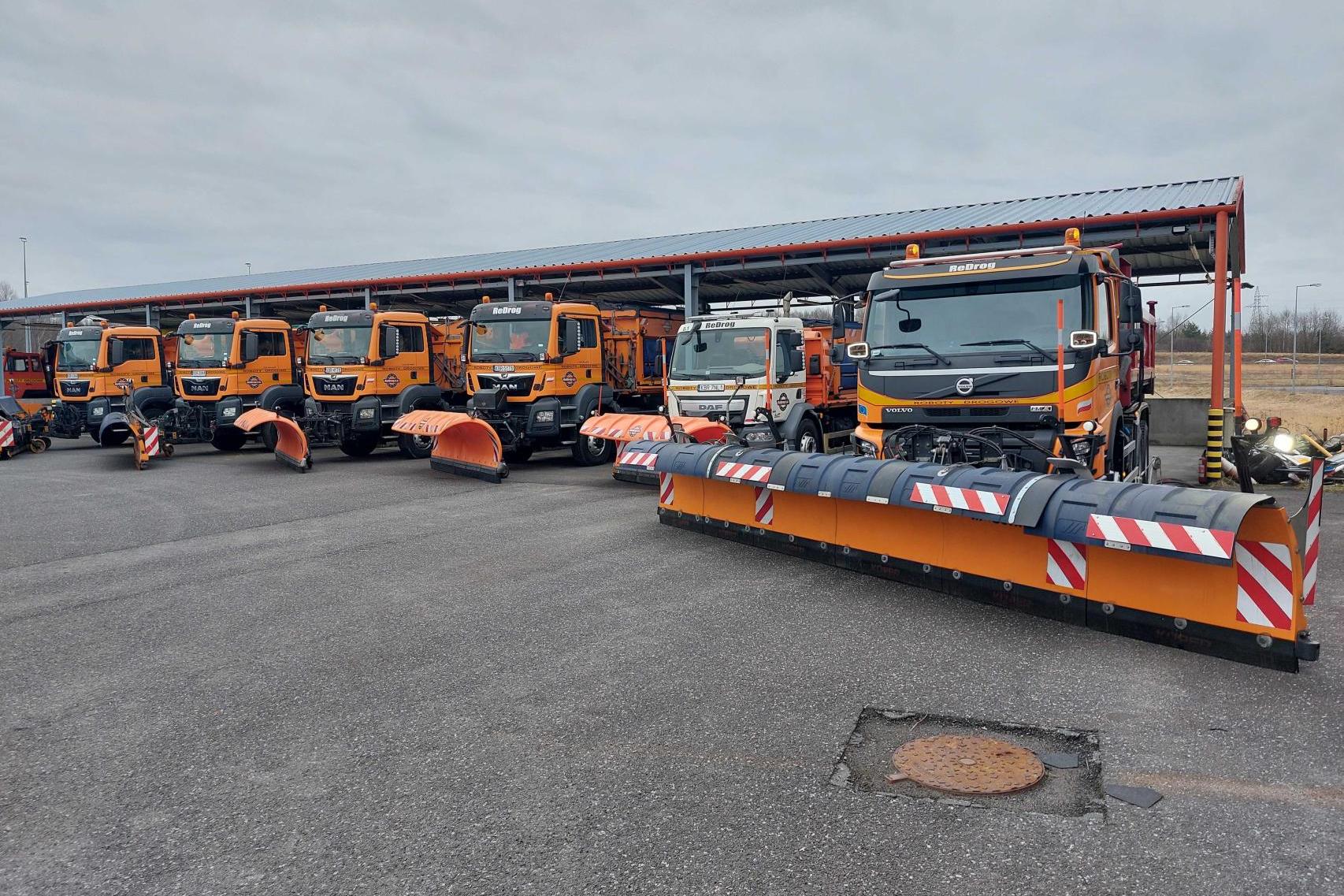 150 solarek, 28 tysięcy ton soli. Małopolscy drogowcy gotowi na zimę