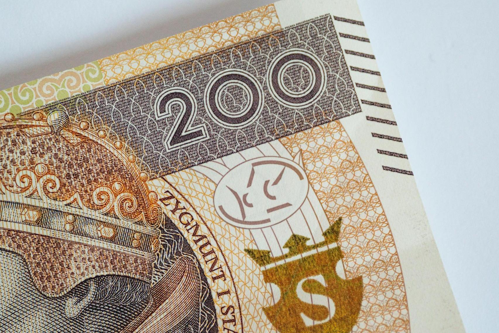 Stan finansów publicznych w Polsce. Dr Janus: ?Zadłużenie nie jest katastrofą, ale czas na trudne decyzje?