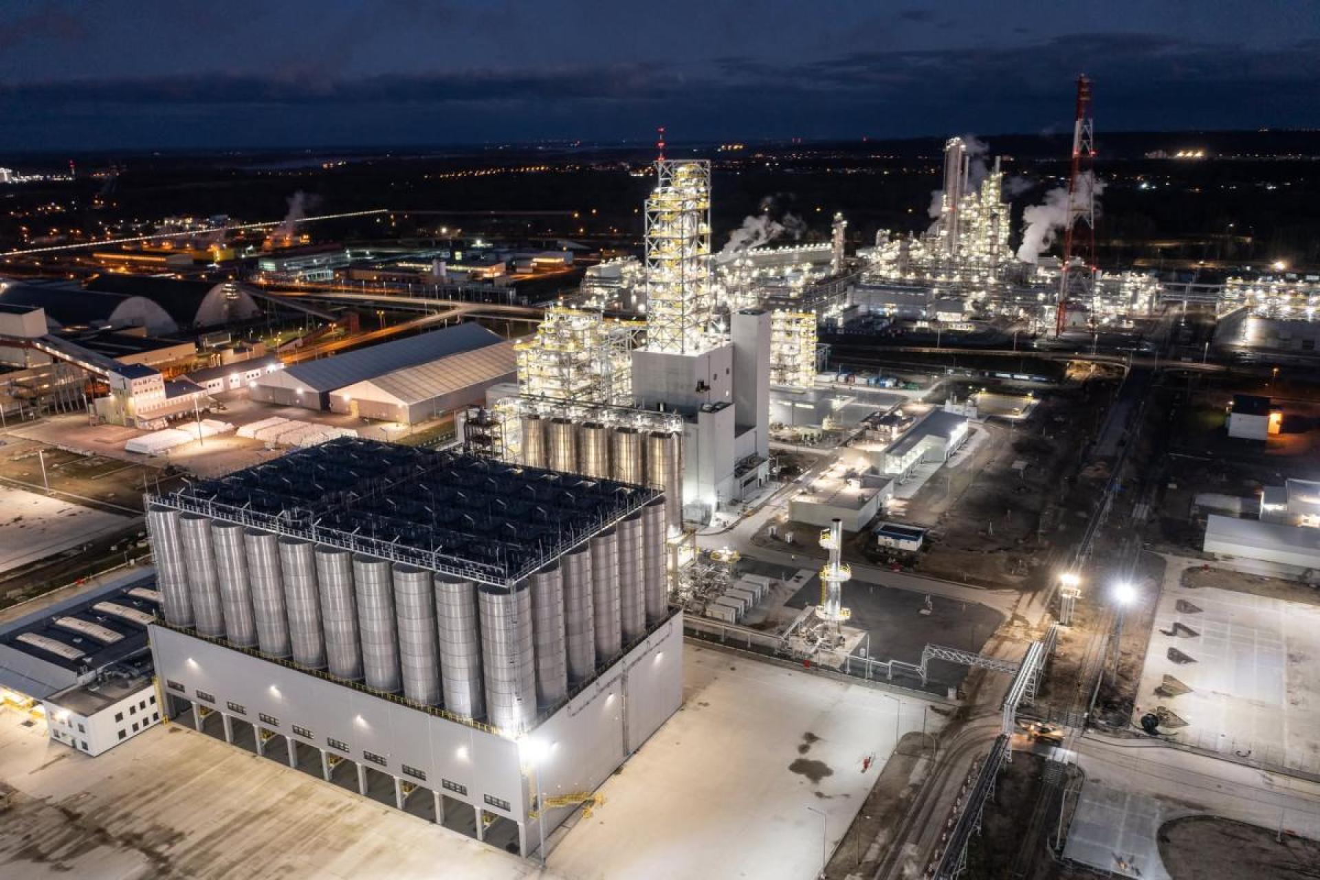 Azoty pozbędą się kuli u nogi? Jest propozycja Orlenu