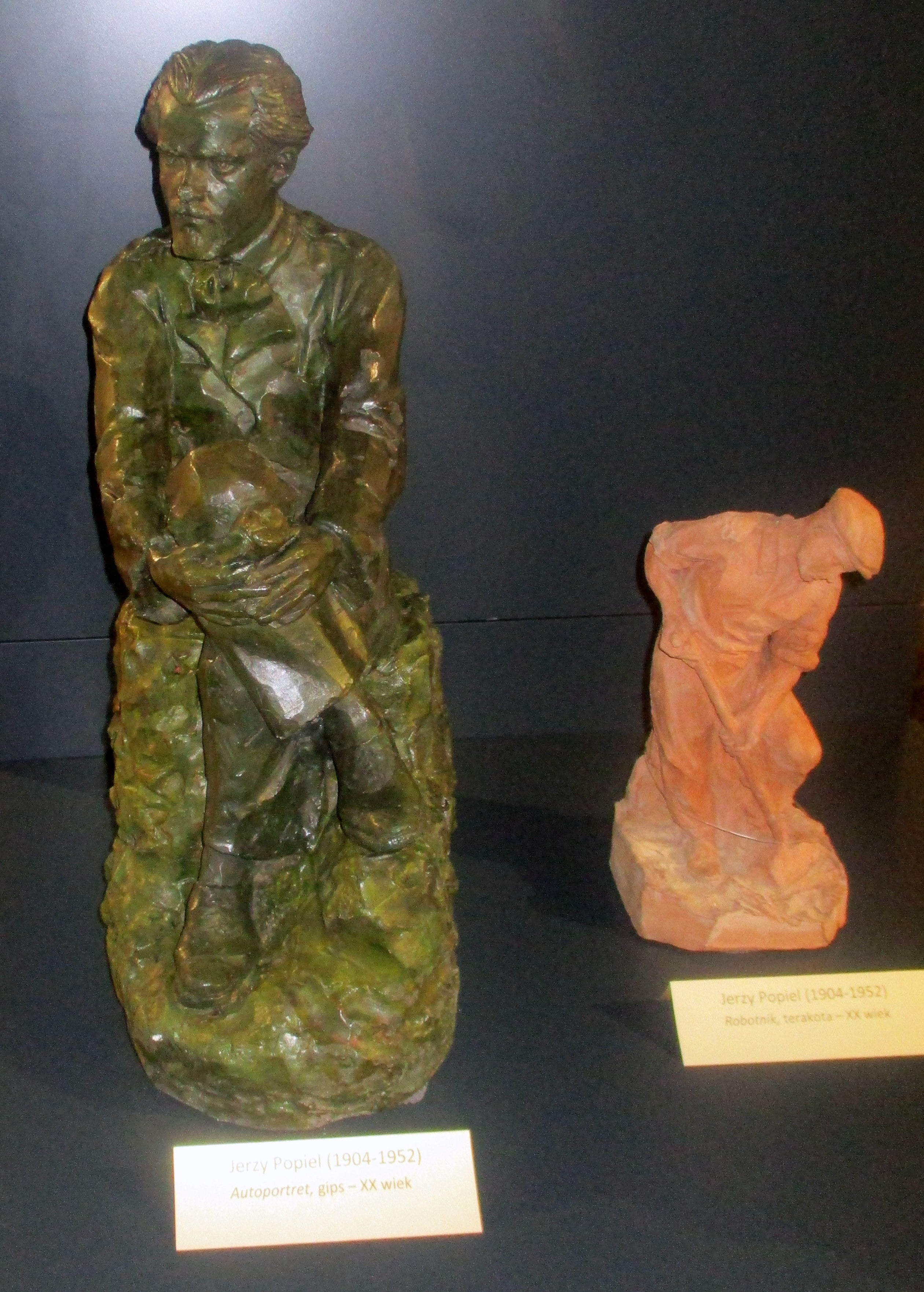 z lewej Jerzy Popiel (1904 -1952) 