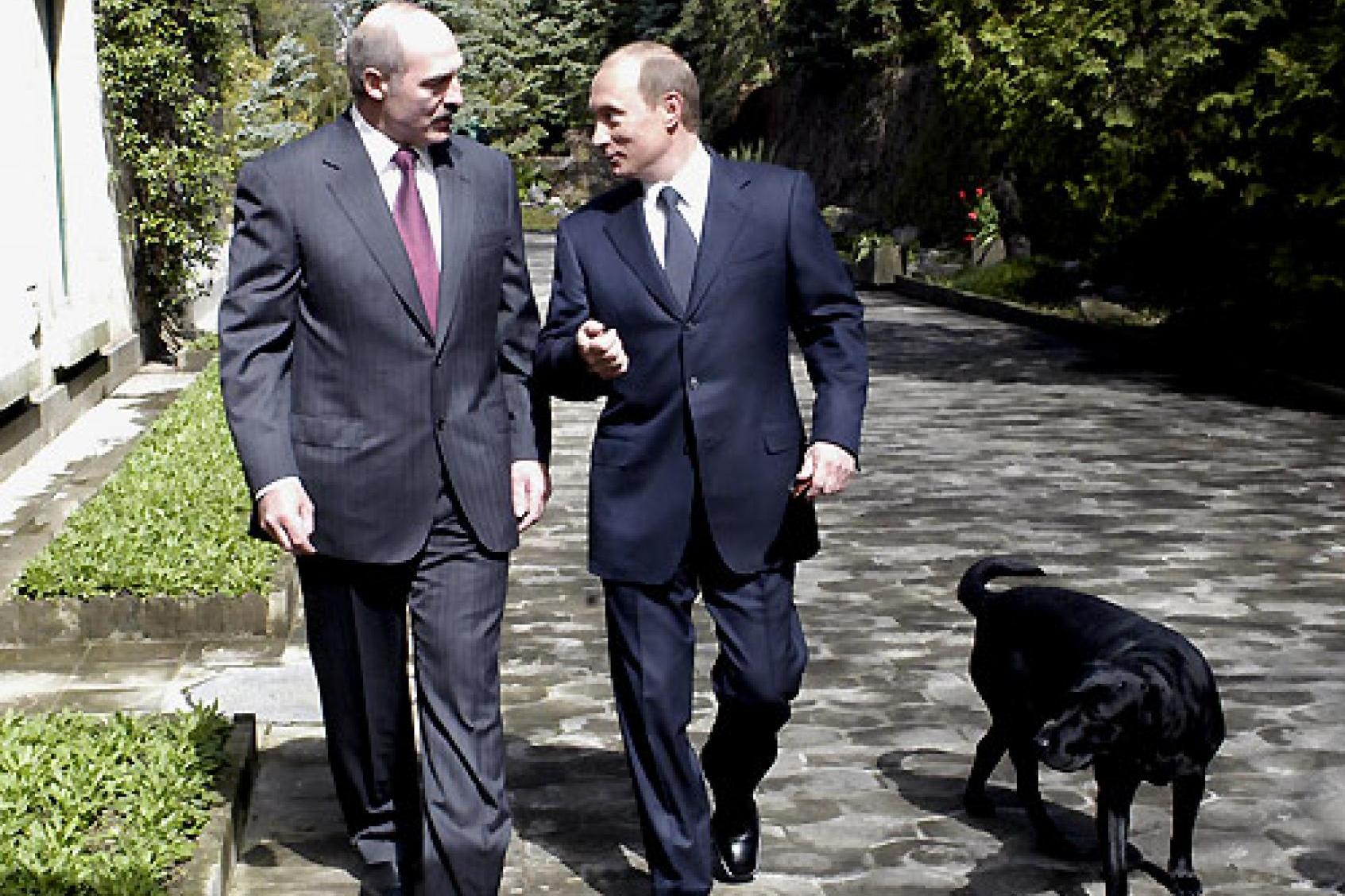 Czy Łukaszenka działa za plecami Putina?