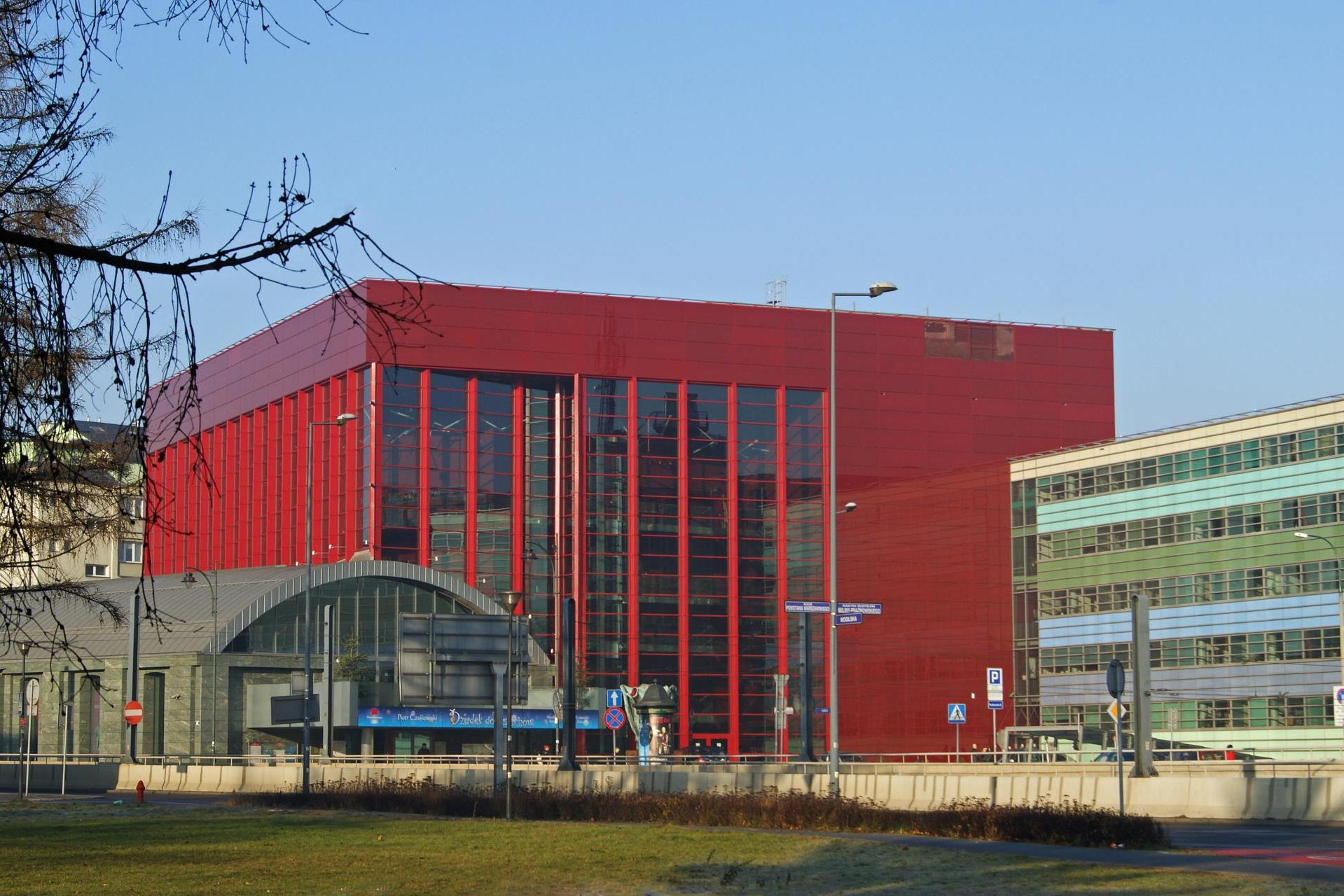 Przerwane przedstawienie w Operze Krakowskiej. "Ten spektakl jest wystawiany przy ścisłej współpracy z Izraelem"