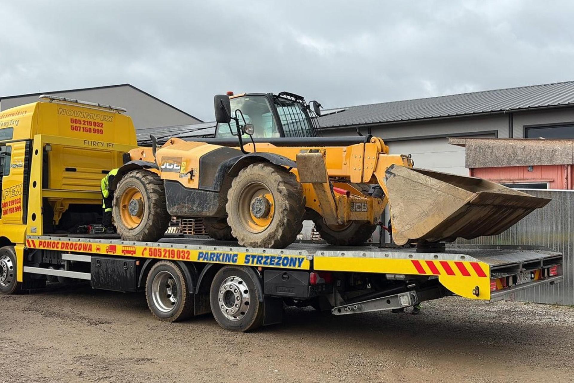 Policja rozbiła grupę przestępczą zajmującą się przemytem maszyn budowlanych