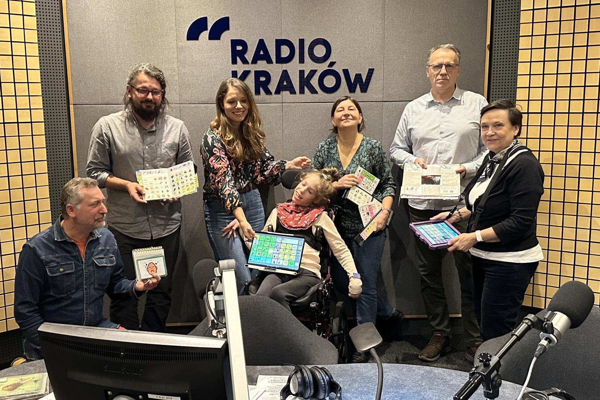 Mówić bez słów ? jak działa komunikacja AAC