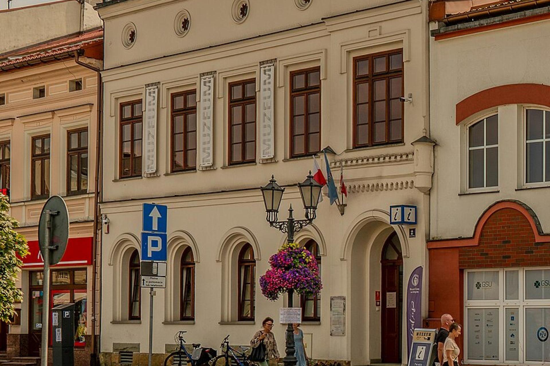 Firma ze Szczecina przygotuje projekt nowego ratusza w Oświęcimiu