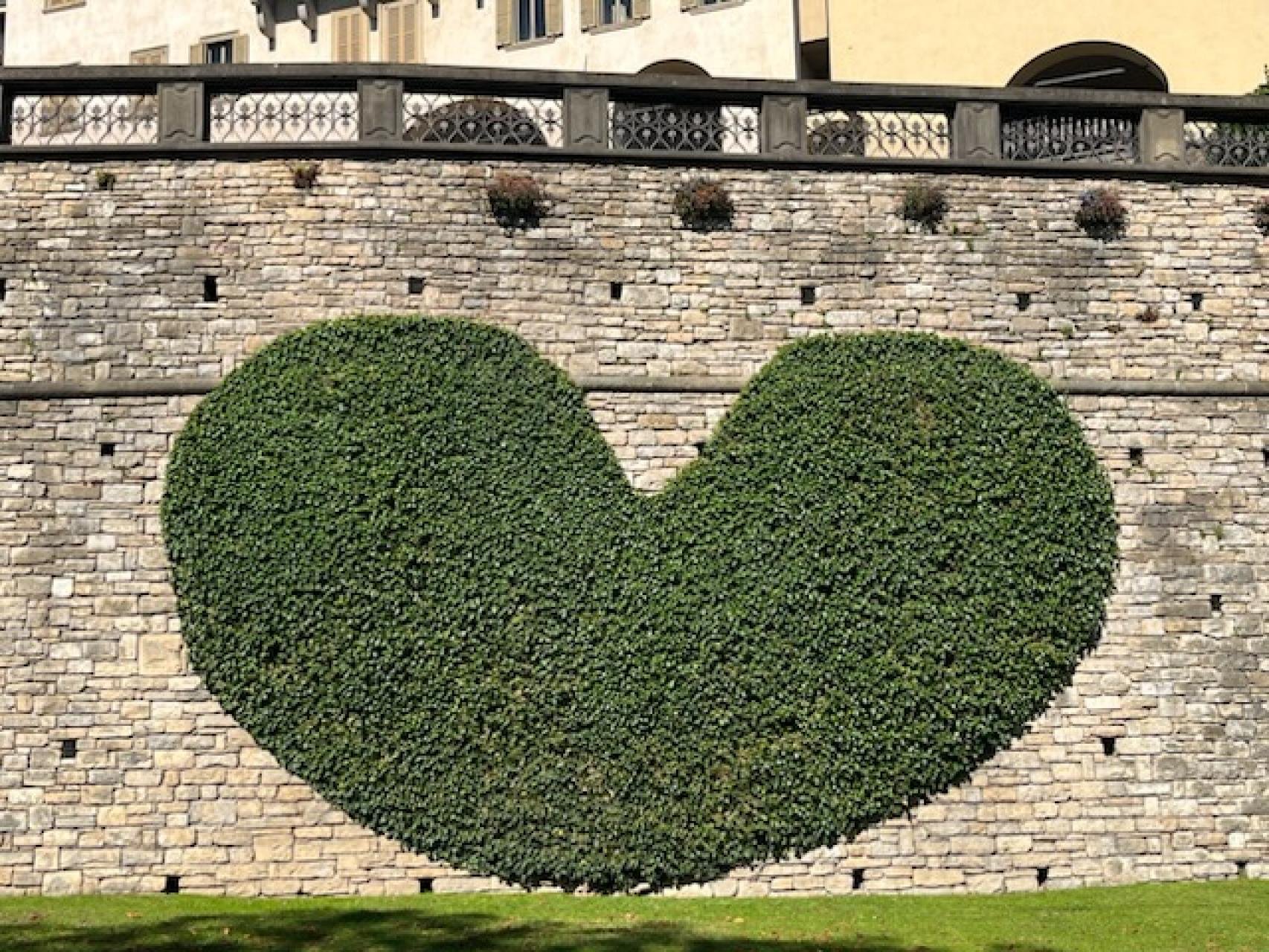 Troje do pary - o co chodzi w sakramencie małżeństwa