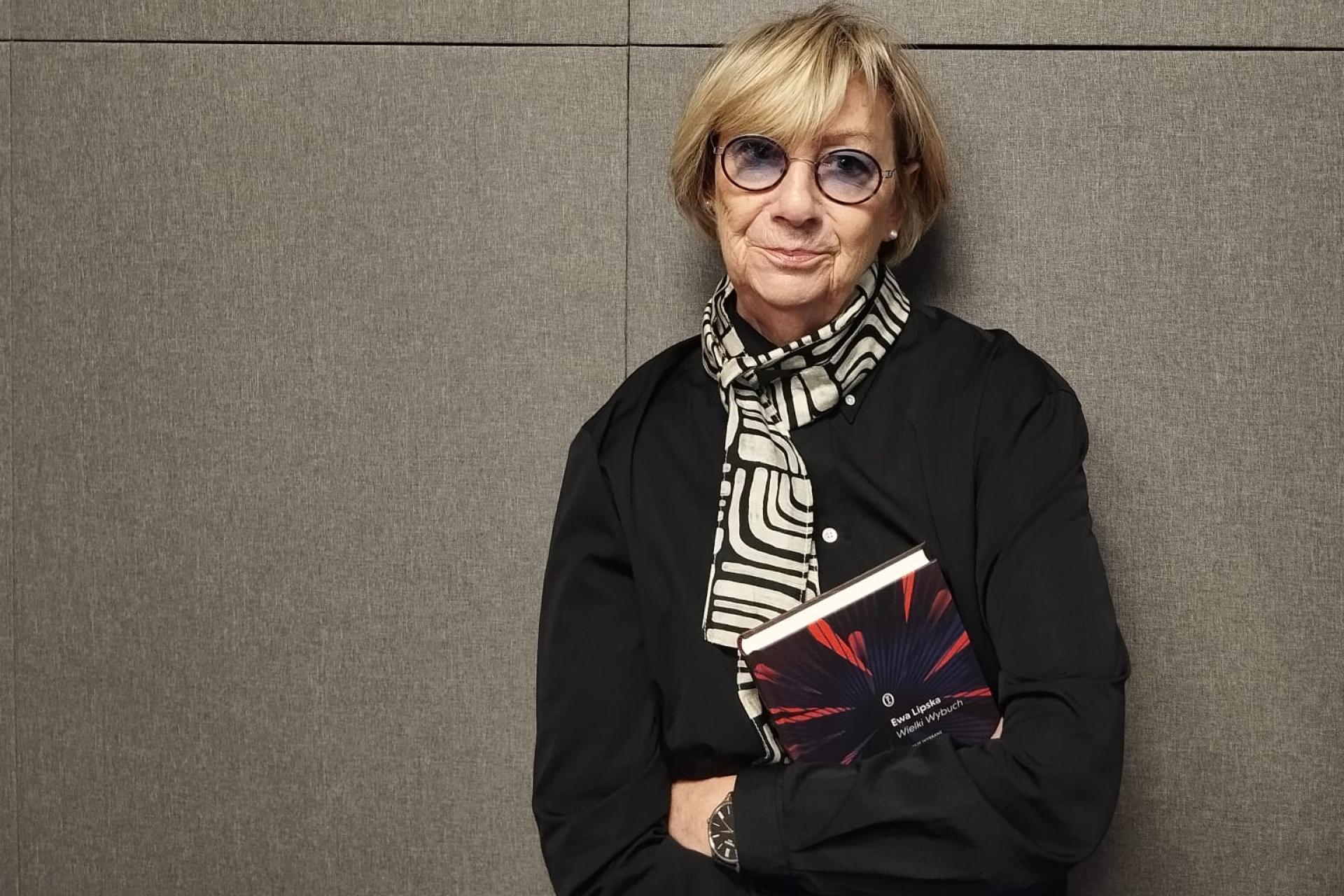 Ewa Lipska z nagrodą Ministra Kultury i Dziedzictwa Narodowego. "W niepoetyckich czasach wyróżniona został poezja"