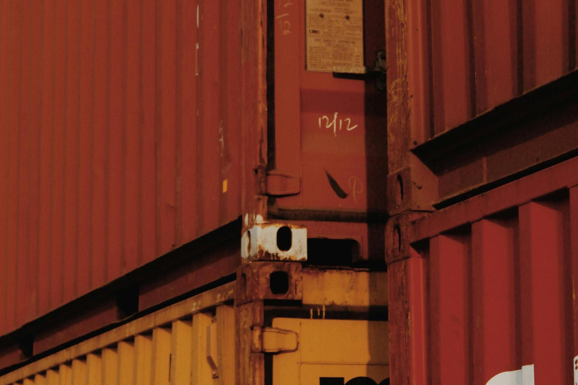 Zacofanie Zachodu i cud w Szanghaju? To fejk, ale... nie do końca