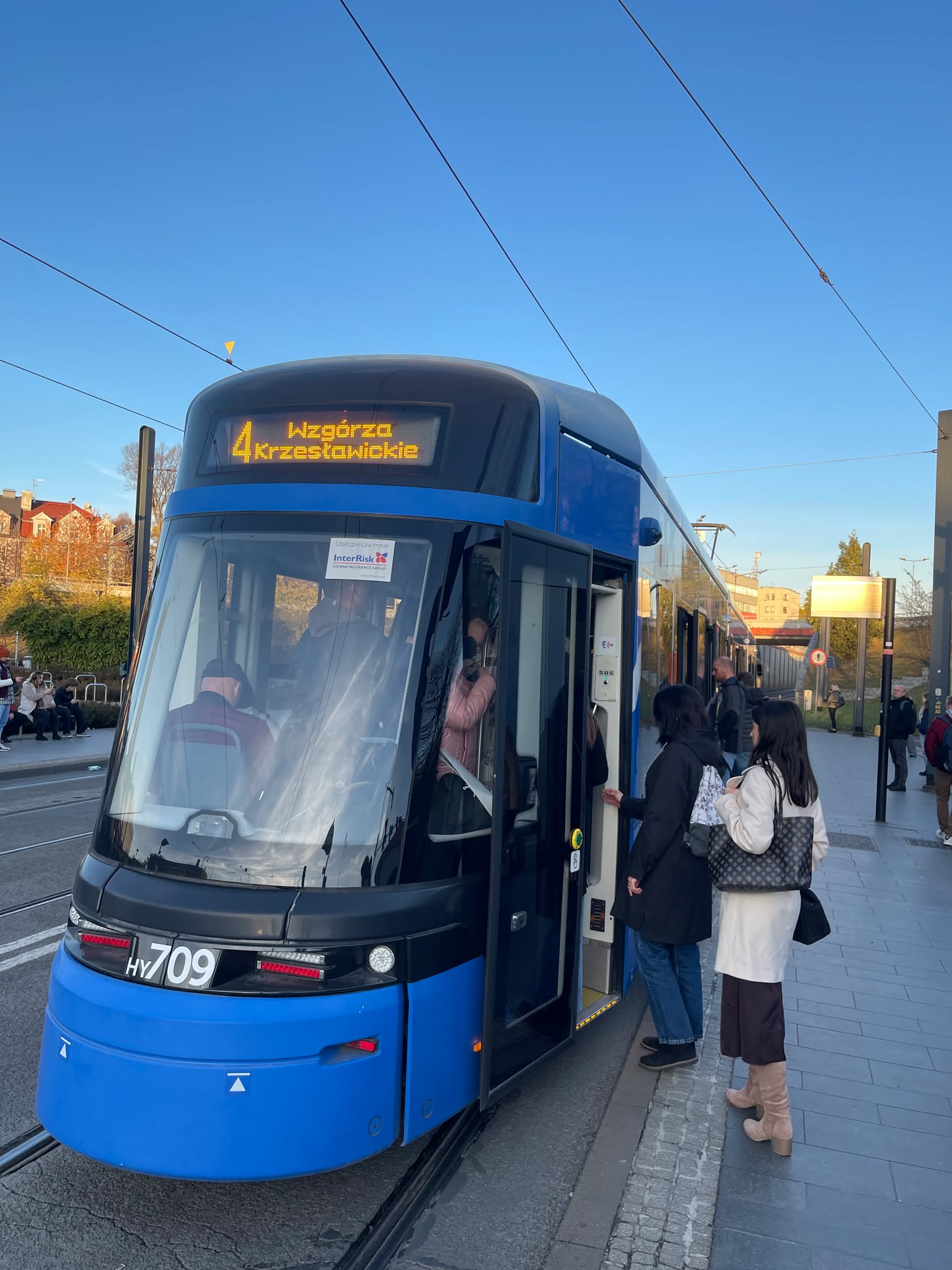 Zamiast Krakowiaków na linii nr 4 kursują teraz Lajkoniki. Powód całkiem prozaiczny