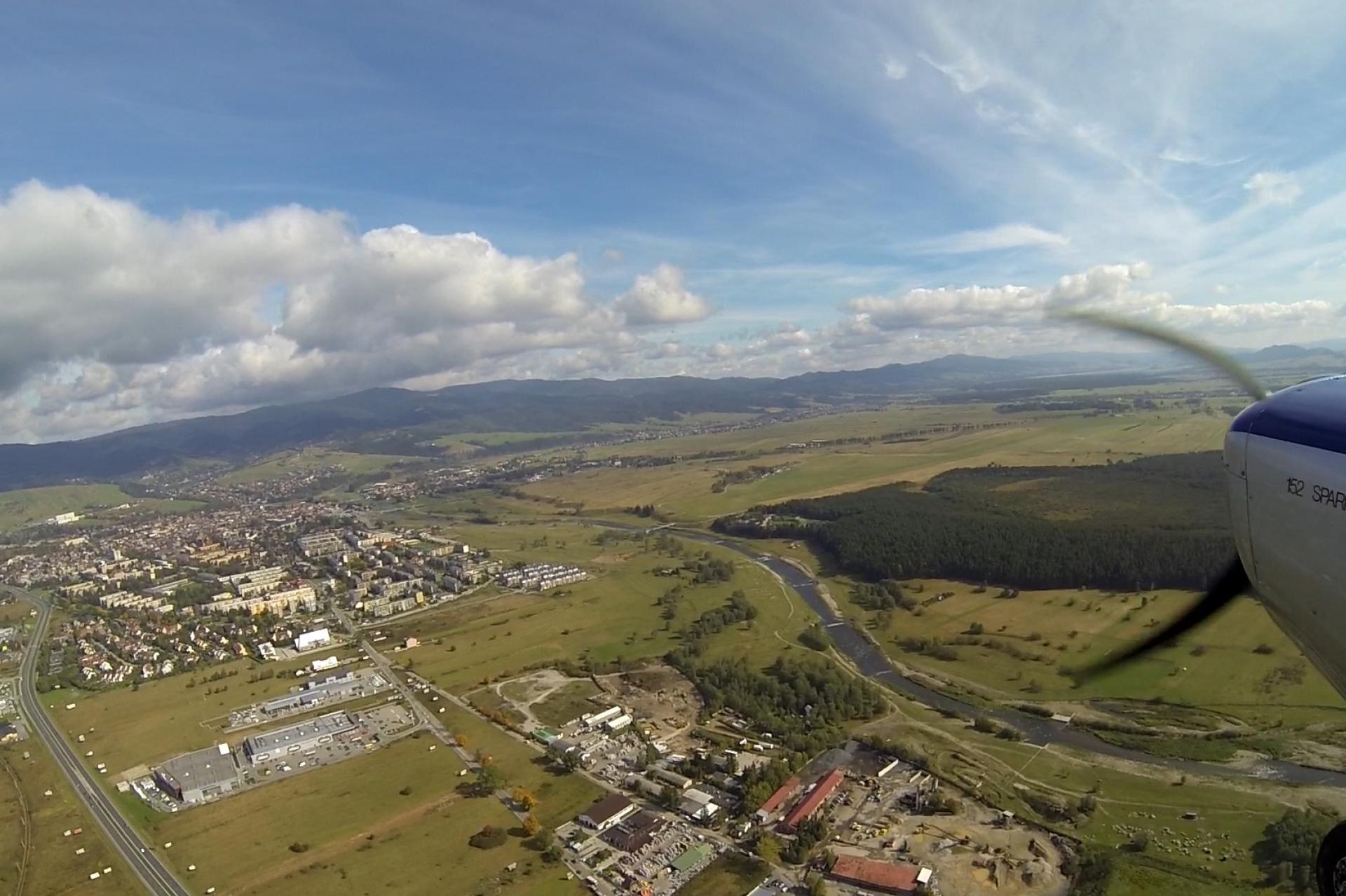 Dziewięciolatek z Nowego Targu oślepiał laserem pilotów. Sprawą zajął się sąd rodzinny