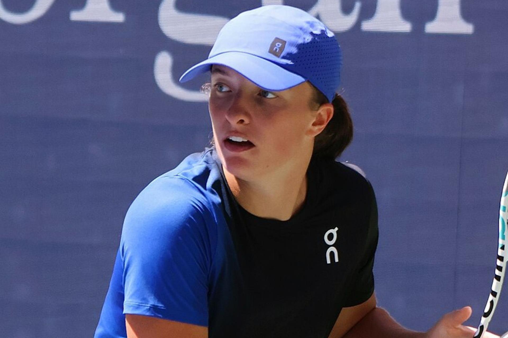 WTA Finals: Iga Świątek zagra z Anisimovą o awans do półfinału