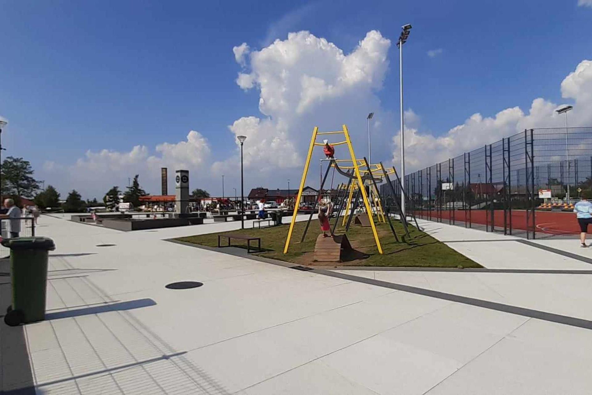 Co z transportem w gminie Lisia Góra? Samorząd rezygnuje z Kolei Małopolskich i chce finansować tylko weekendy