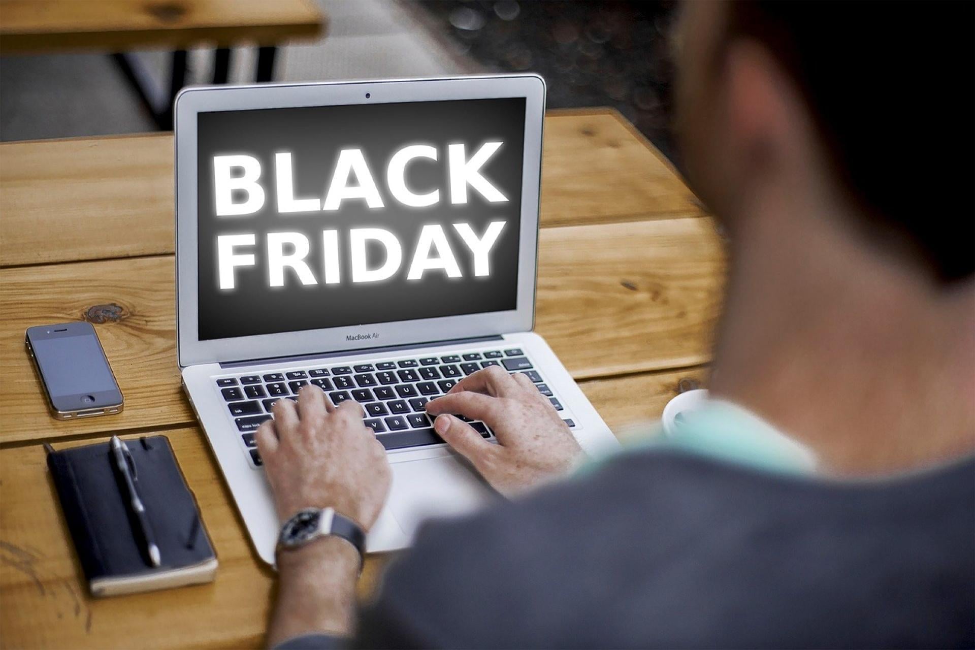 Kiedy zaczyna się Black Friday? Przygotuj się na największe listopadowe obniżki