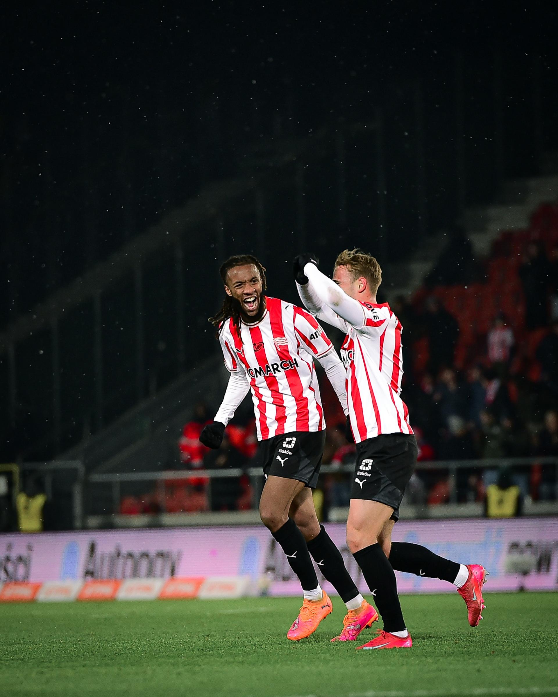 Z Gdańska przenosimy się do Kielc. TRANSMISJA MECZU CRACOVII