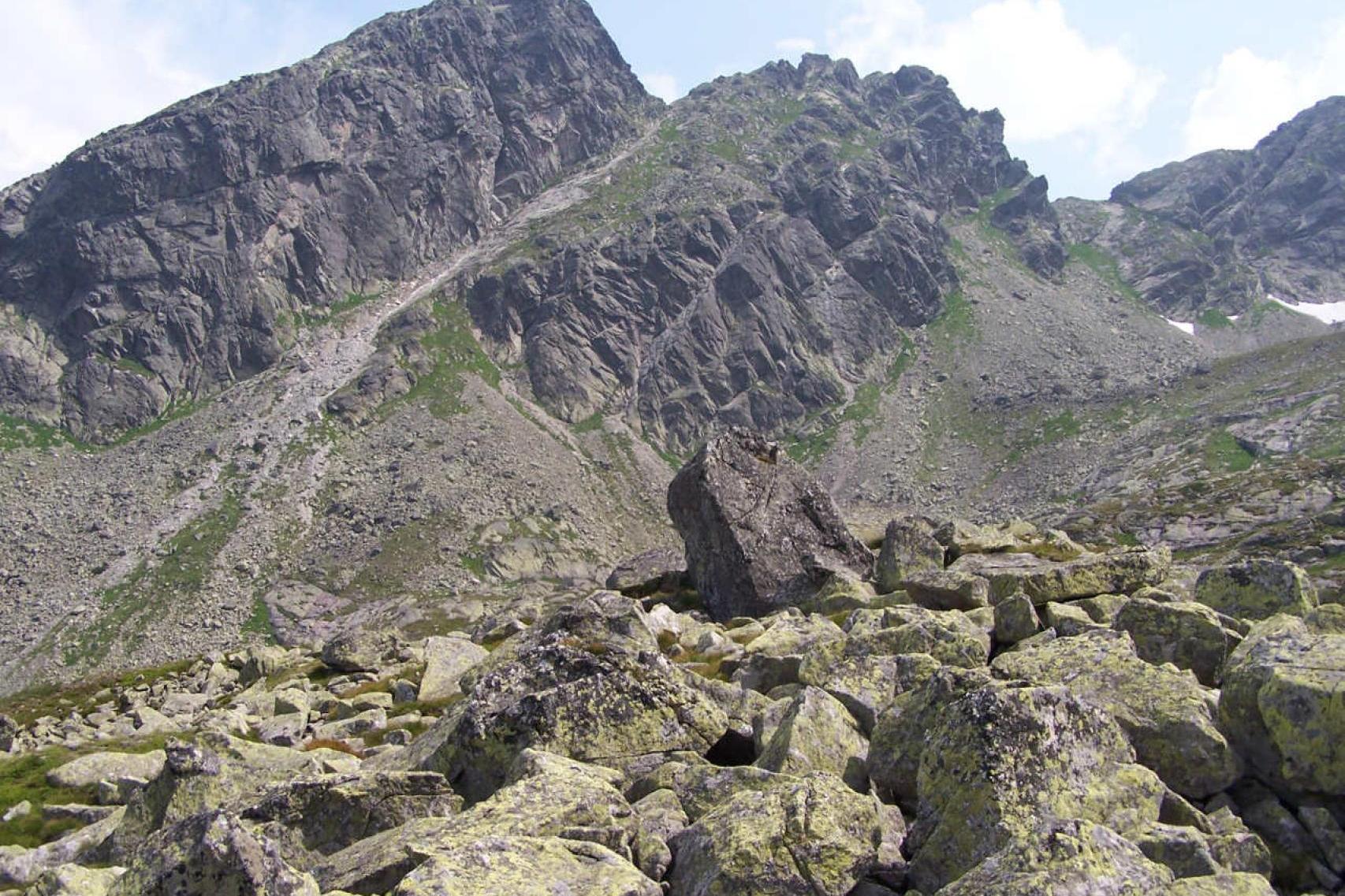 Tatry: Alpinista traci uprawnienia po usunięciu asekuracji na Zadnim Kościelcu