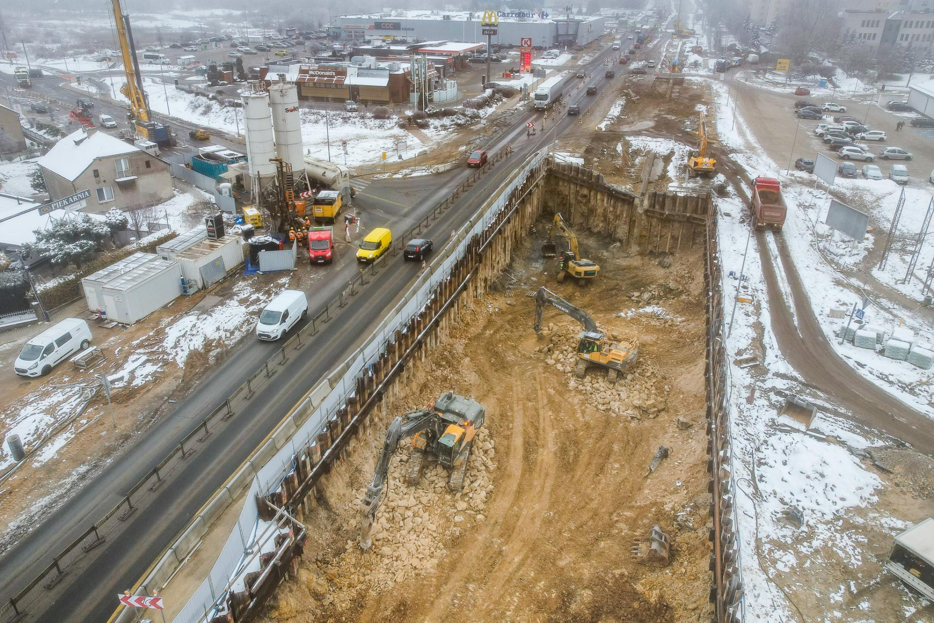 Gigantyczne pustki krasowe pod trasą olkuską. Koszty rosną, a co z terminem zakończenia remontu?
