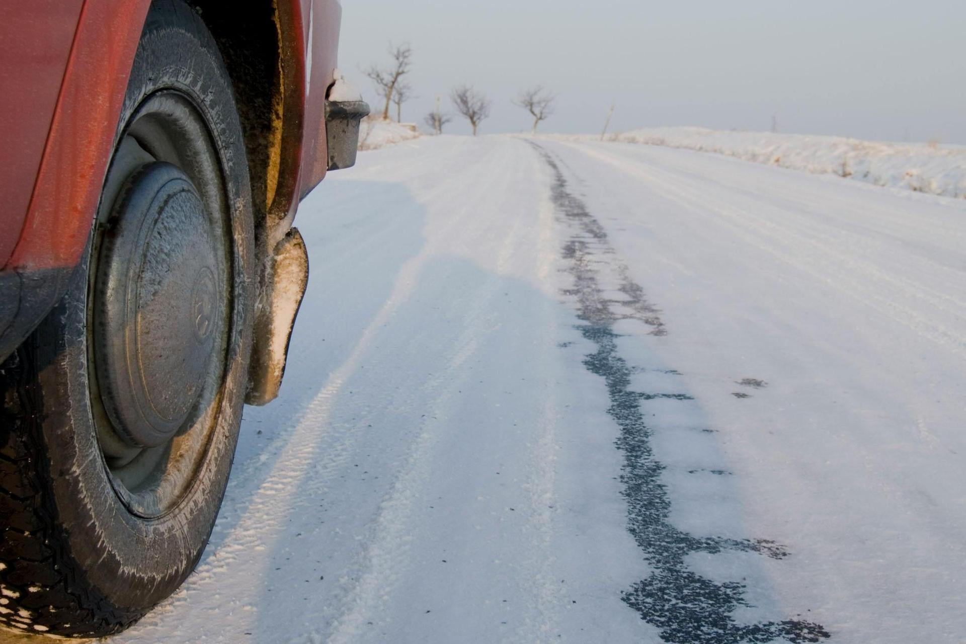 Mżawka, gołoledź, w górach spadnie śnieg - taka będzie sobota w Małopolsce
