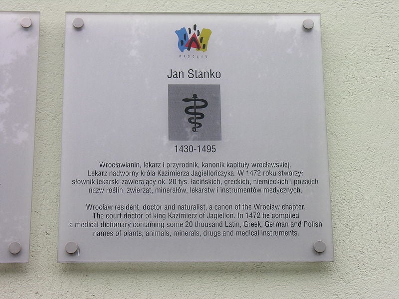 Tablica pamiątkowa we Wrocławiu (fot. Bonio/Wikipedia) 