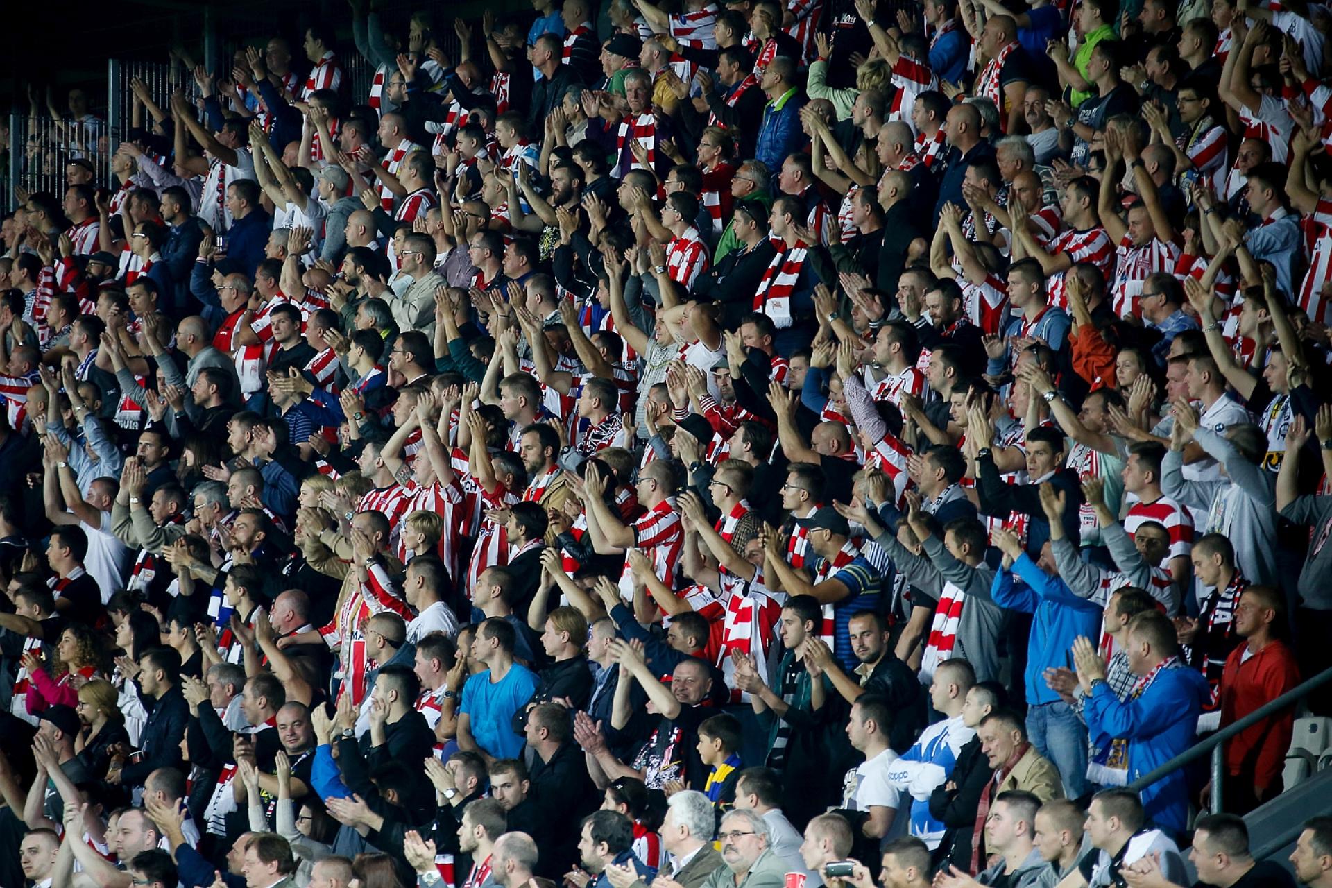 Ekstraklasa piłkarska: runda wiosenna startuje w zimowej scenerii