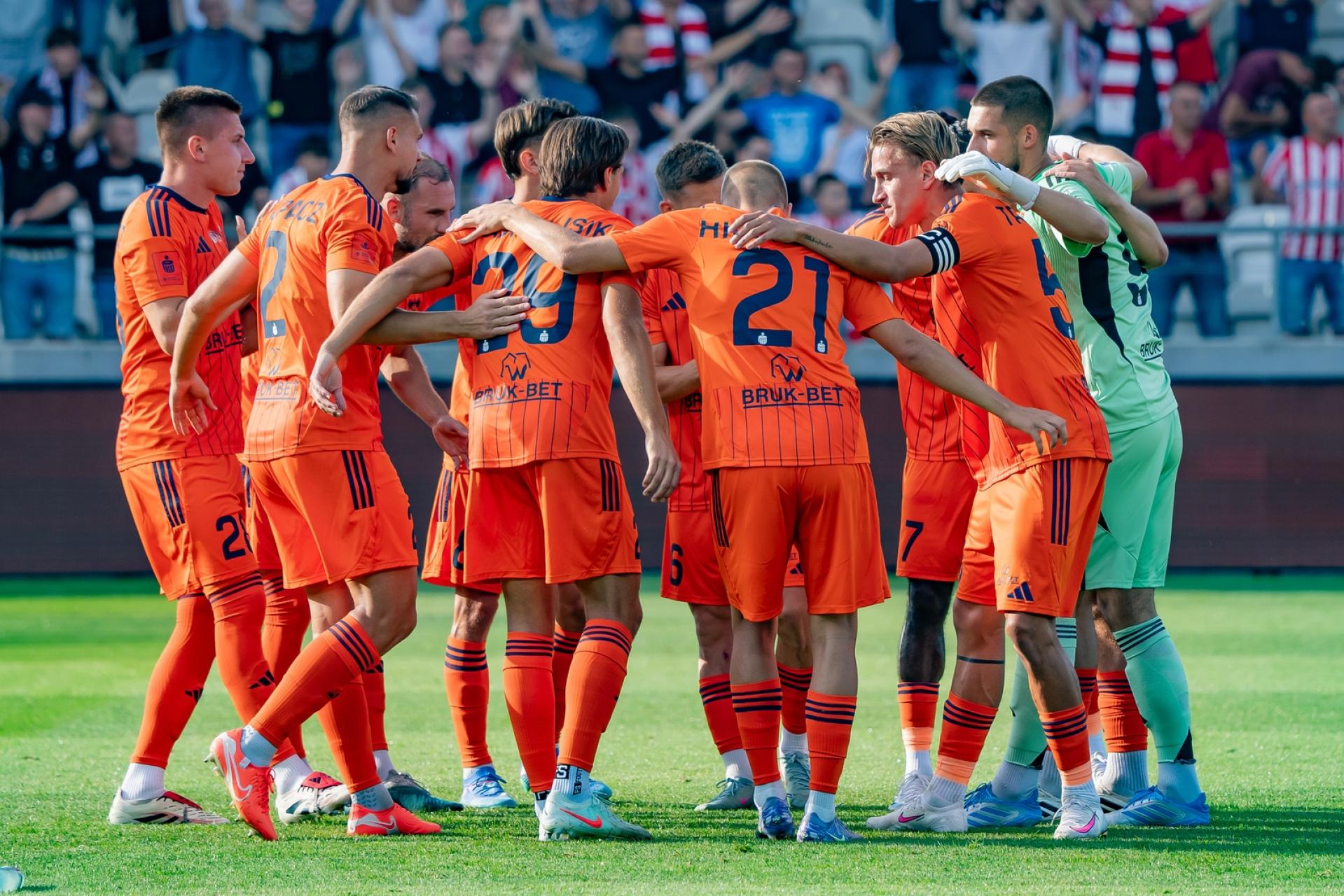 Sparingi zdane celująco. Teraz czas na egzamin Bruk-Bet Termaliki