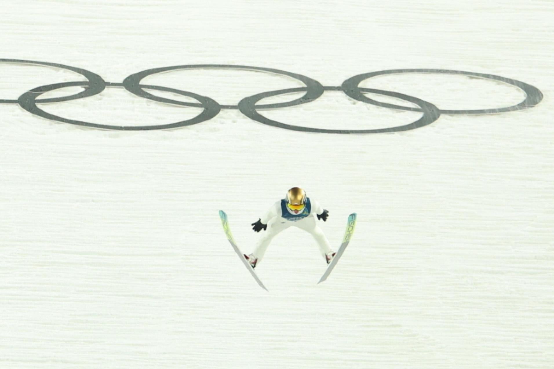 Igrzyska 2026: W poniedziałek Kacper Tomasiak skoczy po kolejny medal?