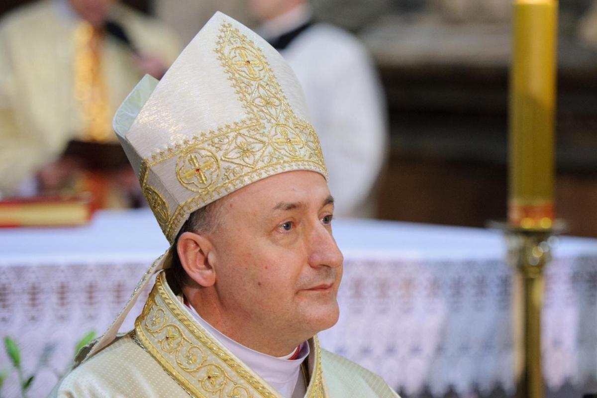 Czy duchowny ukrywał sprawy nadużyć seksualnych? Rozpoczyna się bezprecedensowy proces biskupa diecezji tarnowskiej