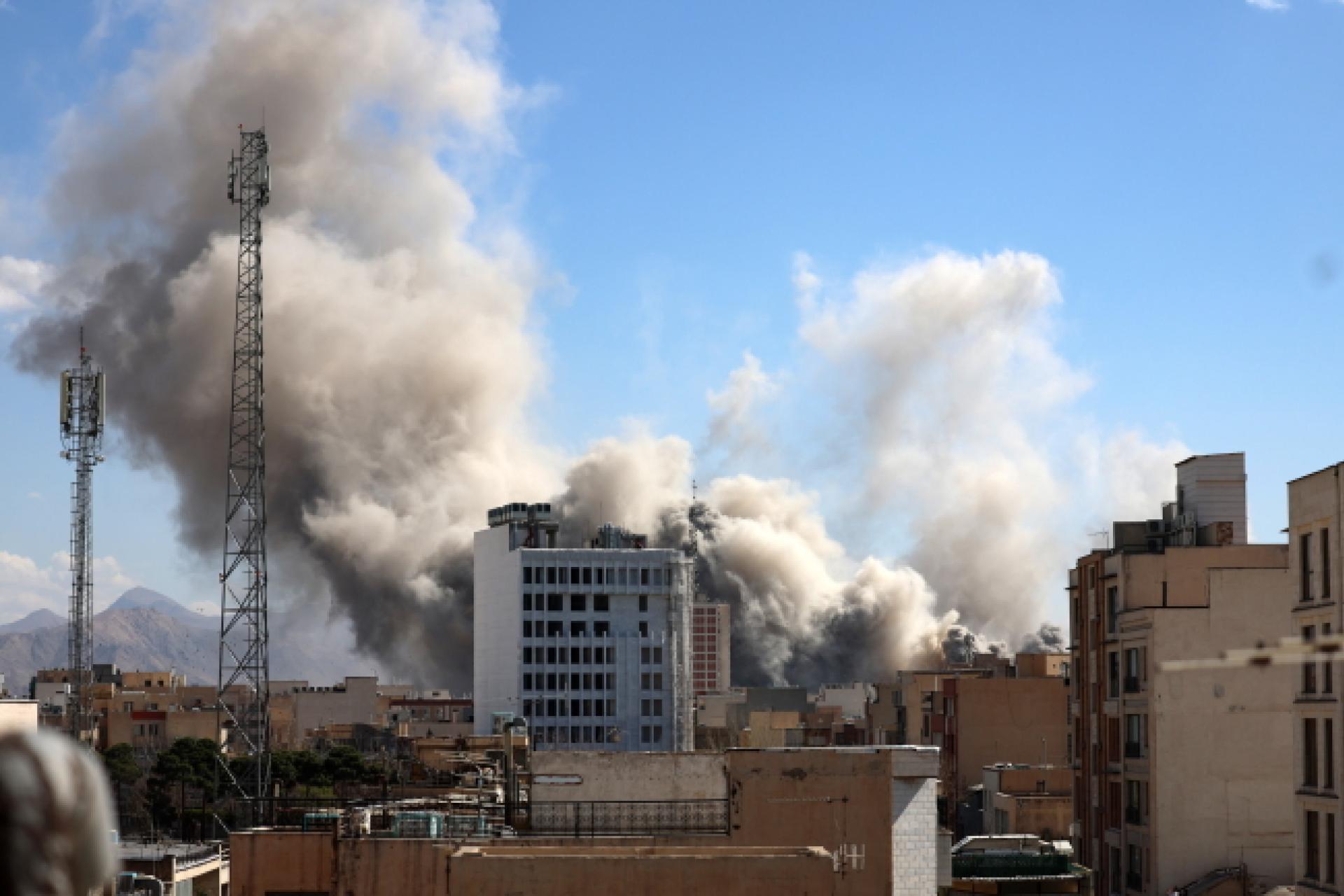 Kiedy MSZ wydaje komunikaty dotyczące podróży do wybranych rejonów świata?