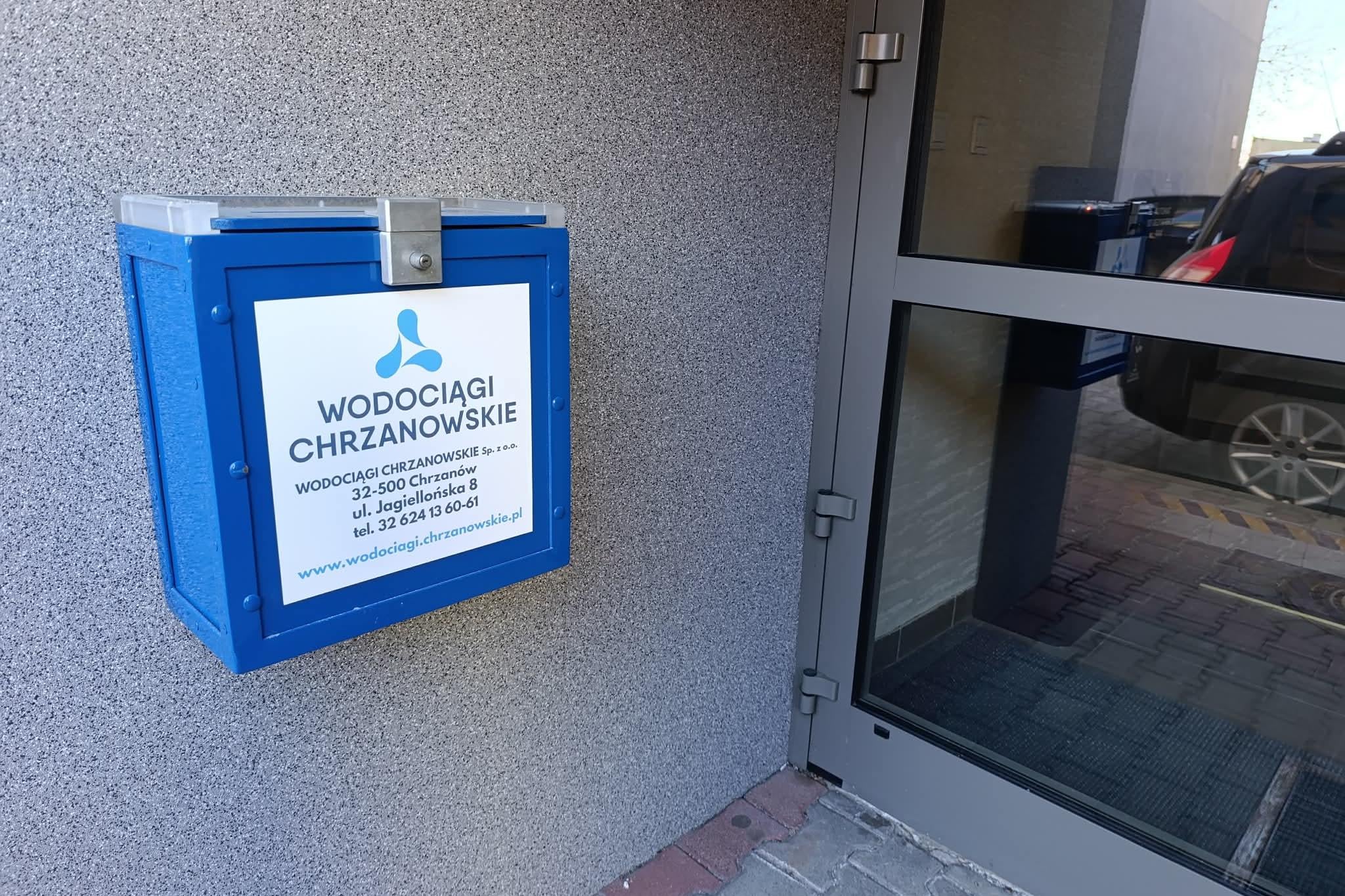 Wrzutomat, w którym można zostawić wnioski, fot. Natalia Feluś