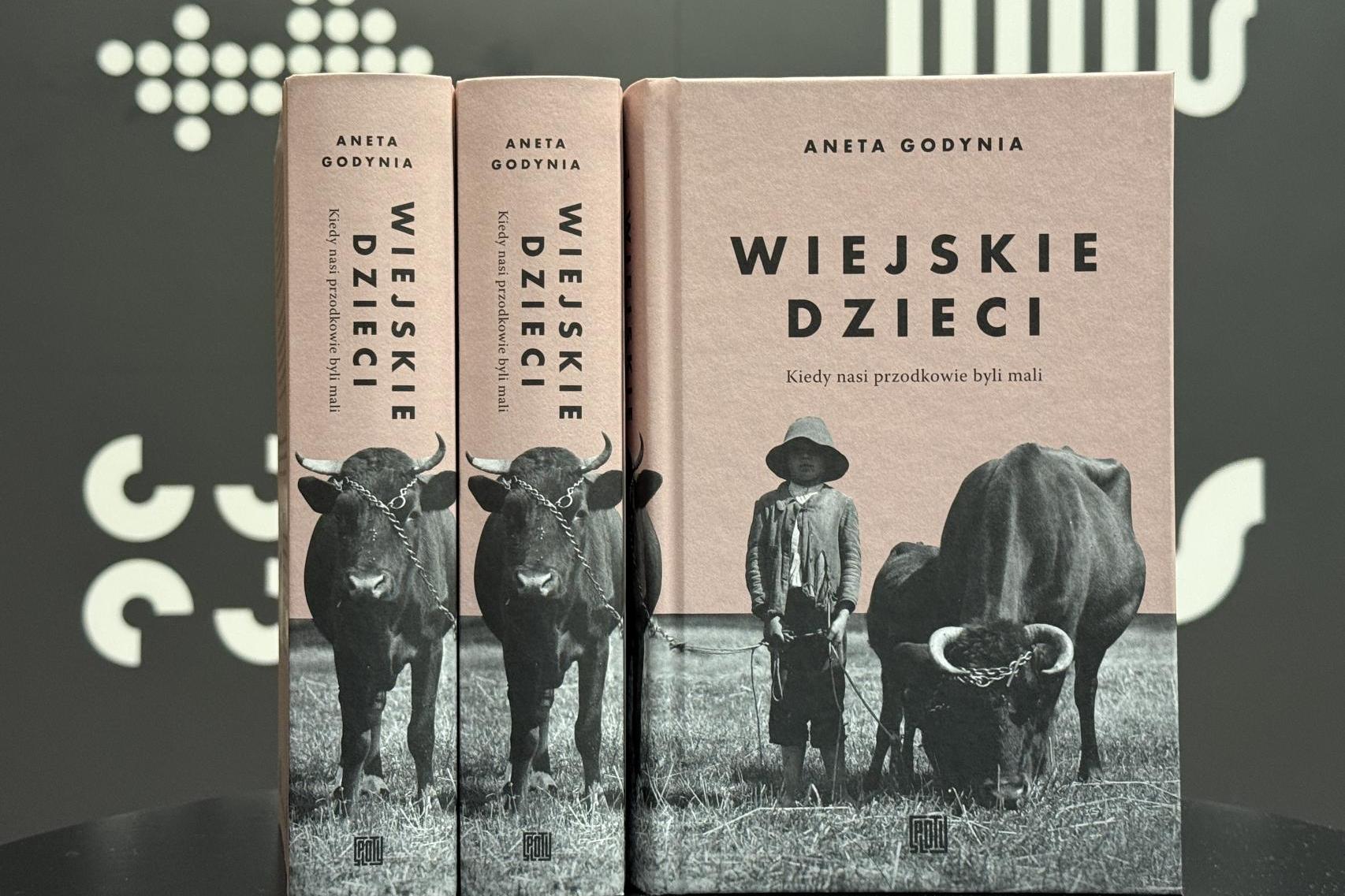 Jak żyły dzieci na polskiej wsi? Poruszająca opowieść w radiowej bibliotece