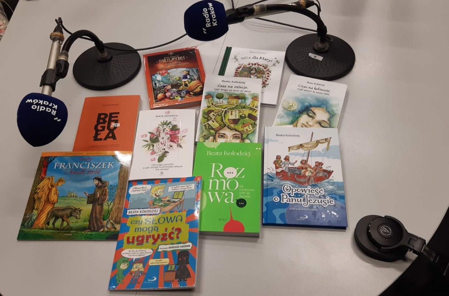 Książki Beaty Kołodziej. Fot. Lidia Jazgar