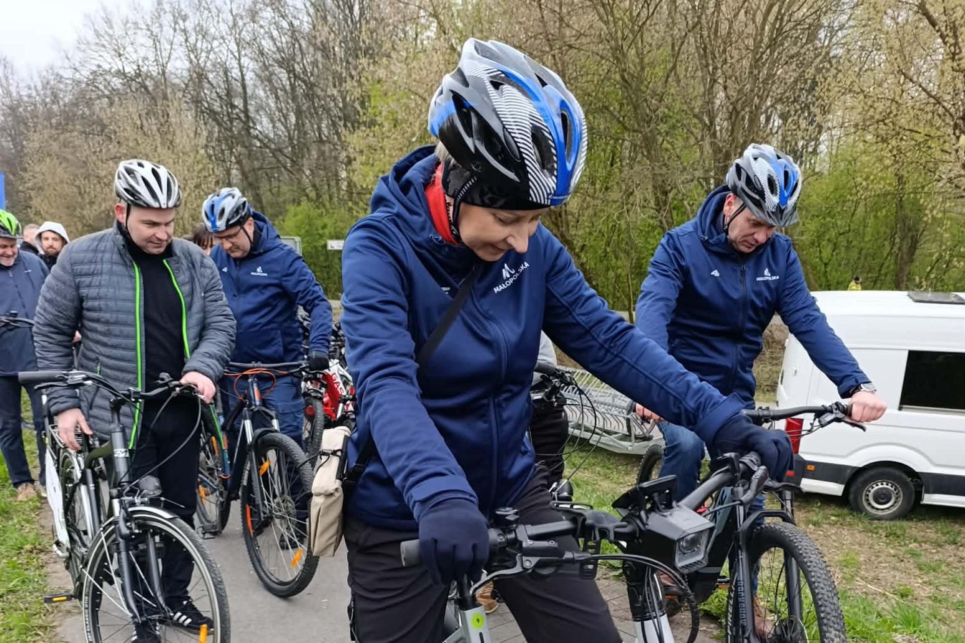 Bierzcie rowery i jedźcie! Otwarto odcinek trasy VeloSkawa, ma 20 kilometrów