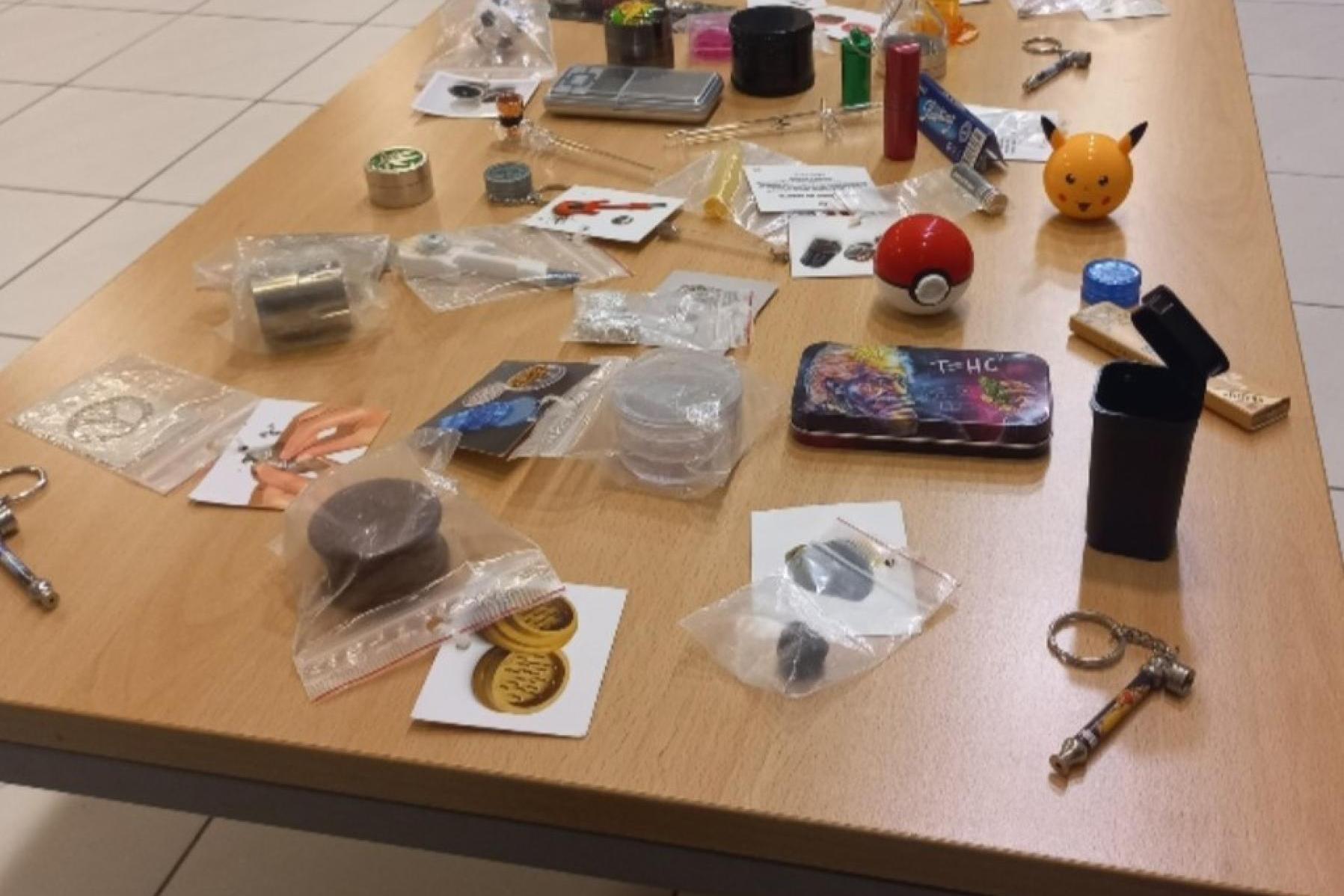 Narkowalizka i Policyjna Izba Dziecka. Co rodzice powinni wiedzieć?