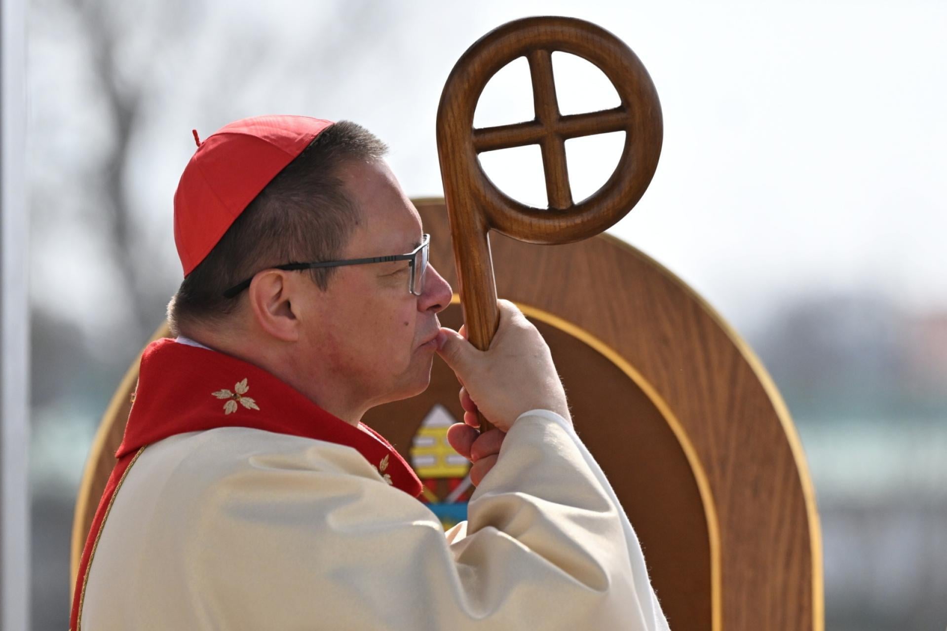 Tysiące wiernych w Łagiewnikach. Kard. Ryś: miłosierdzie to dawanie nadziei