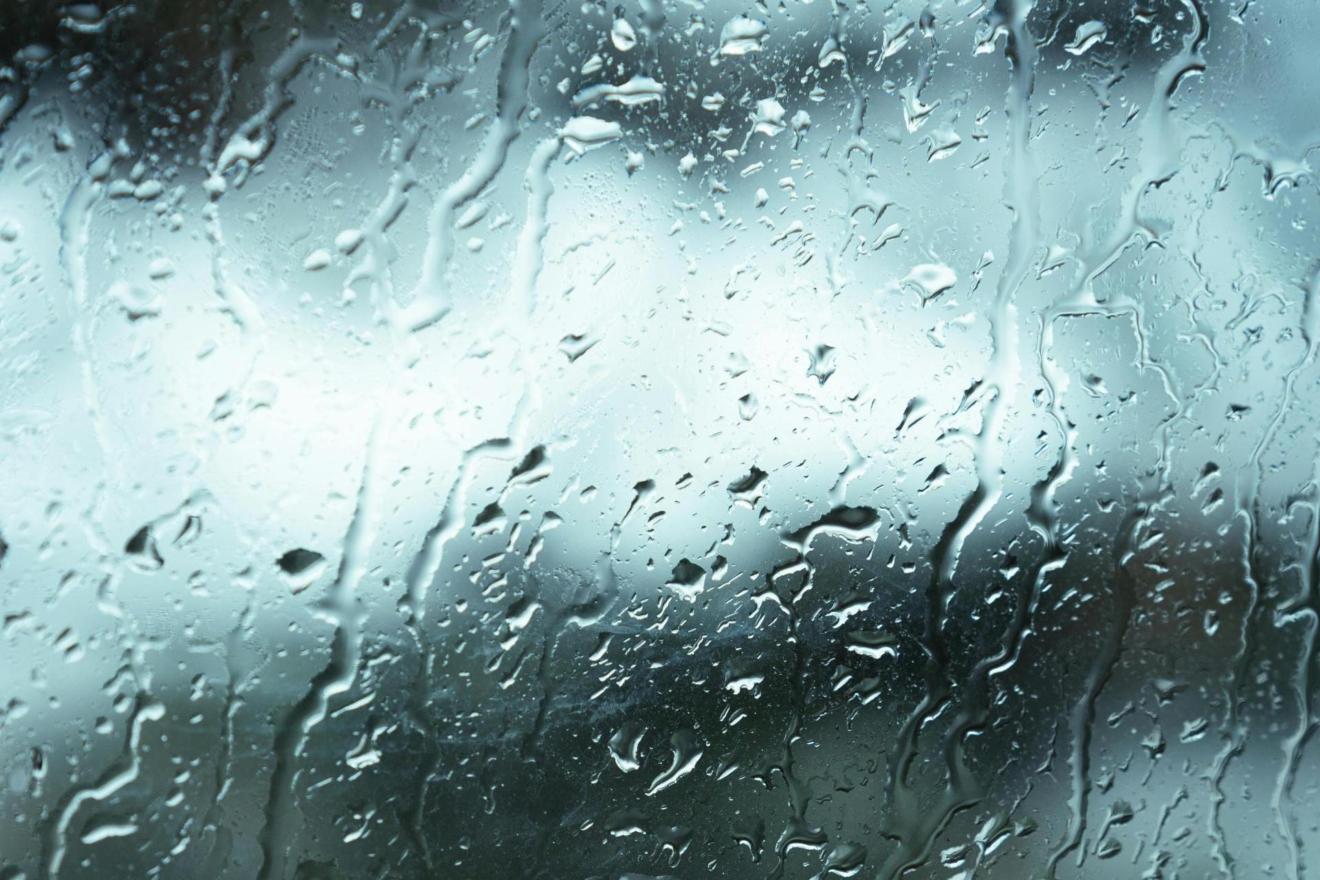 Wtorek będzie dosyć ciepły, ale pochmurny. W wielu miejscach Małopolski może padać