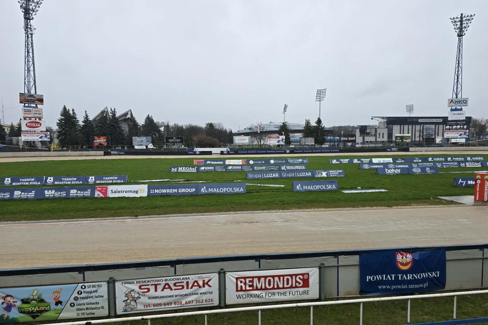 Tarnów bez seniorów, ale z przyszłością. Juniorzy wchodzą na tor żużlowy