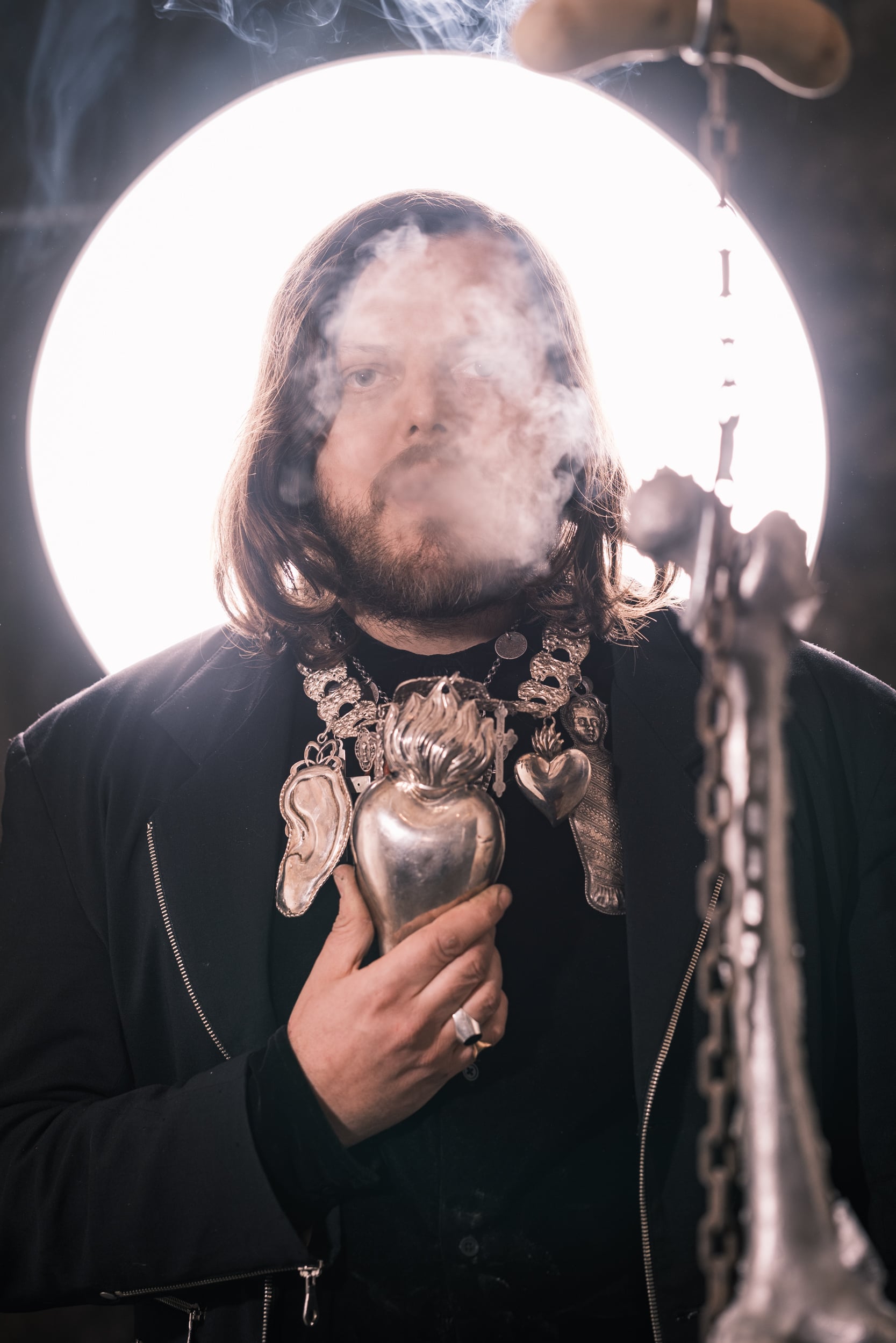 Mateusz Okoński w sesji zdjęciowej wykonanej przez Yehora Lemzyakoffa