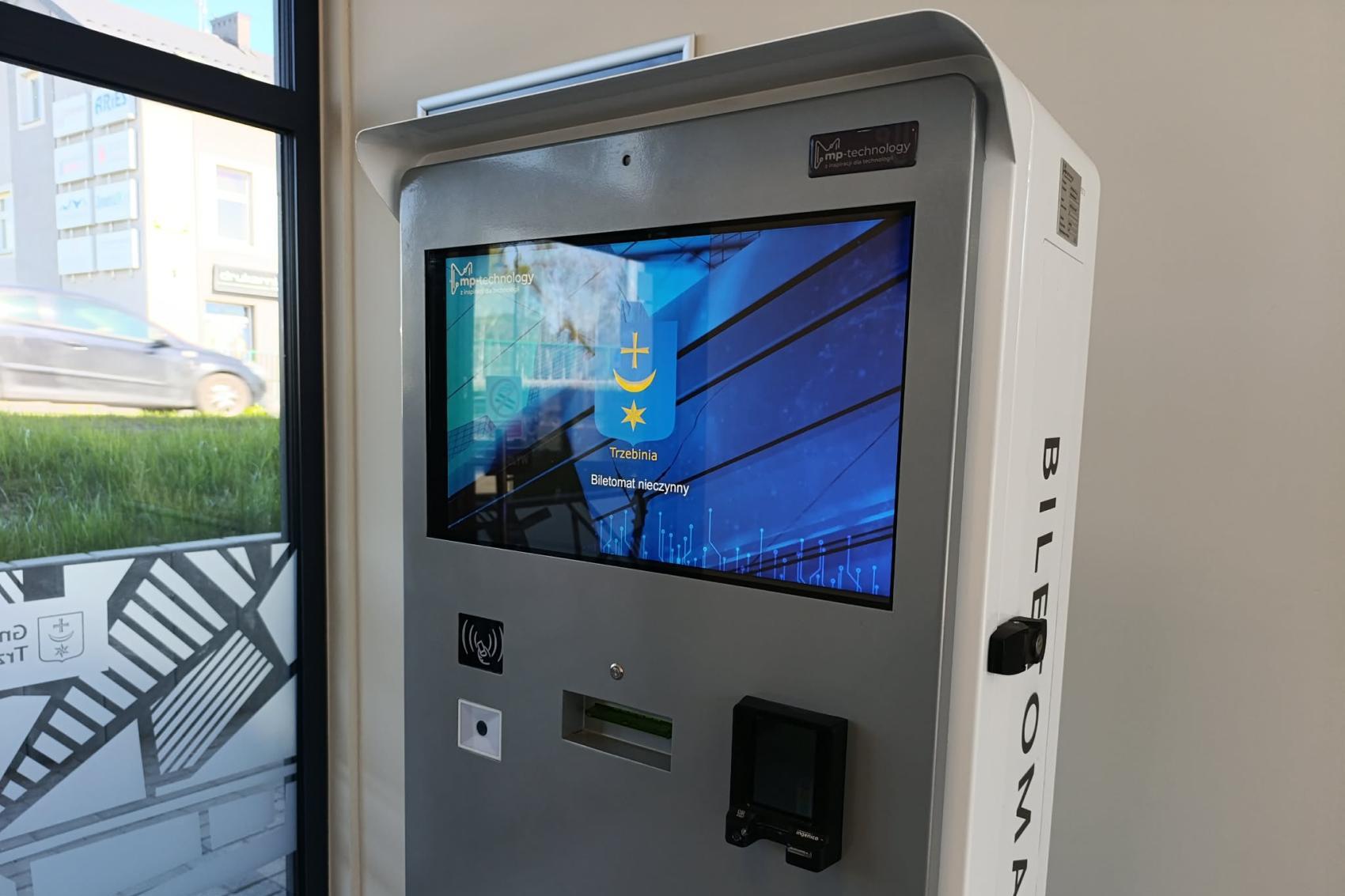 Nowy dworzec, stare problemy. Biletomatów w Trzebini wciąż nie da się użyć