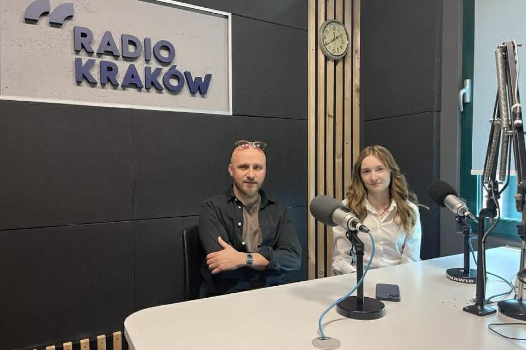 Pierwsza pomoc w kryzysie: co daje telefon zaufania?
