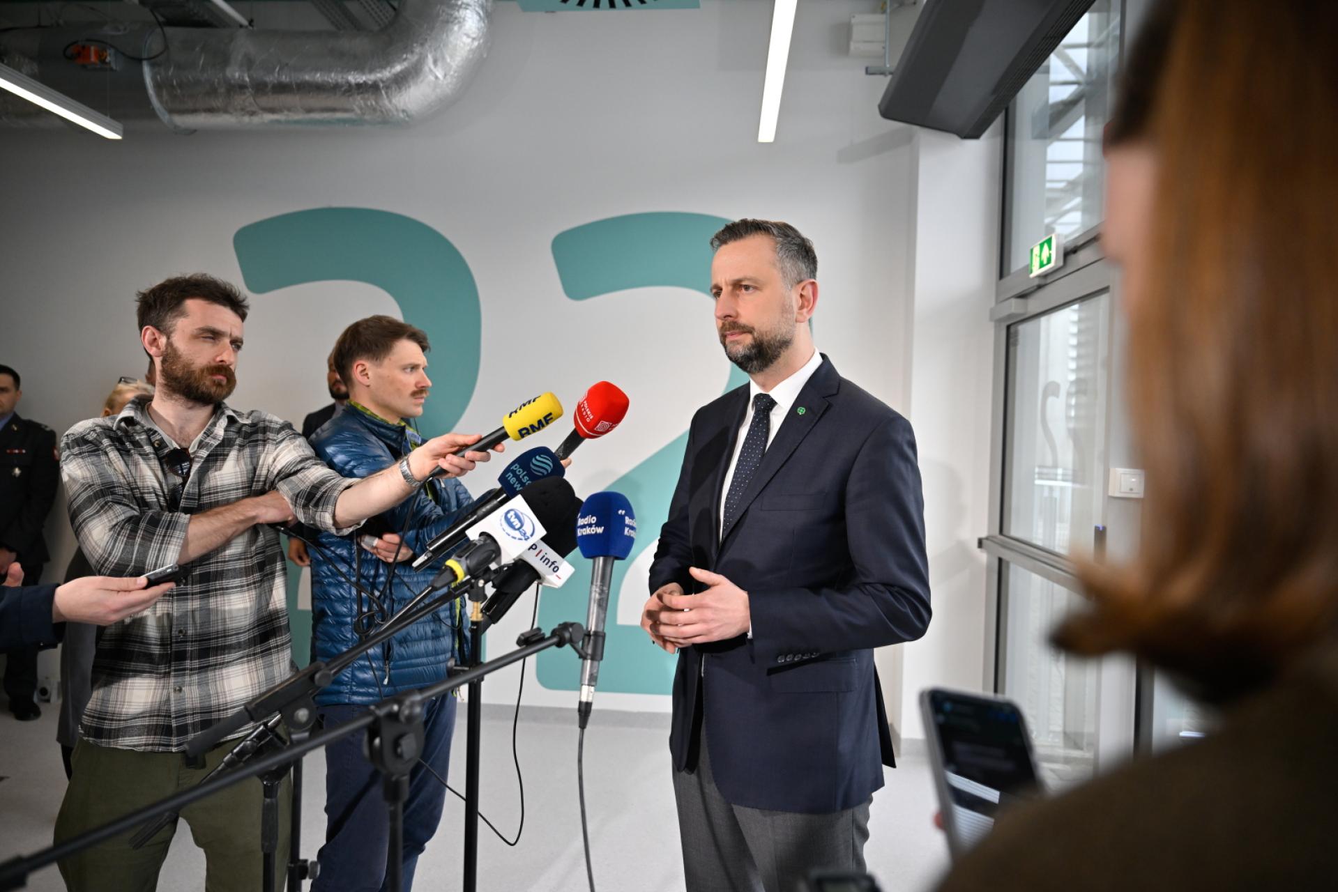 Kosiniak-Kamysz: rezygnacja Cenckiewicza raczej element promocji książki
