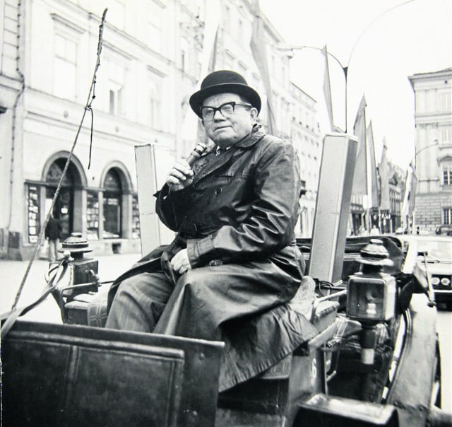 Jan Kaczara (1907 - 1980), bohater poematu K.I.Gałczyńskiego z 1948 r. 