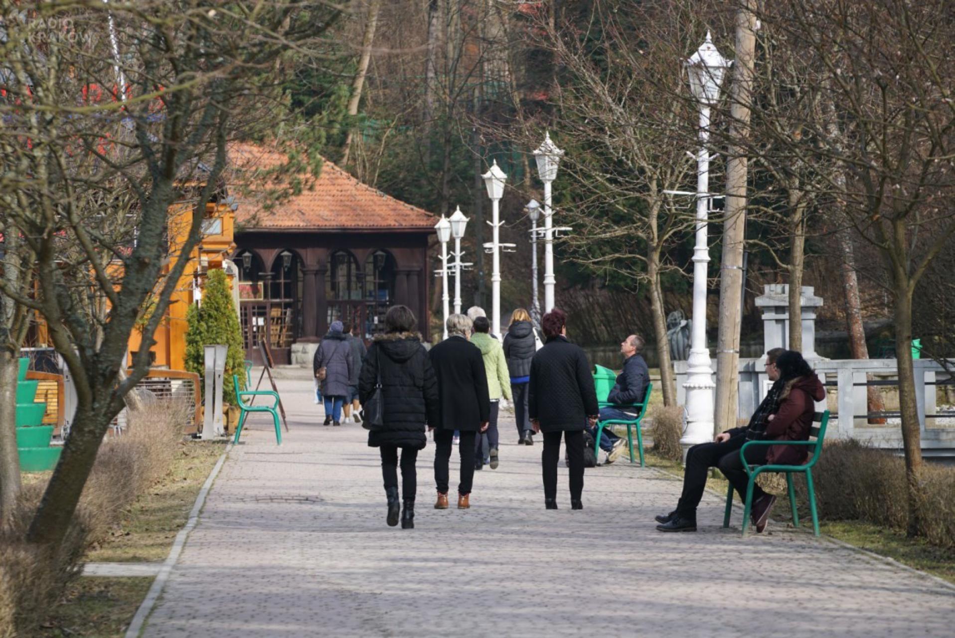 Krynica przed majówką: hotele czekają na słońce i turystów