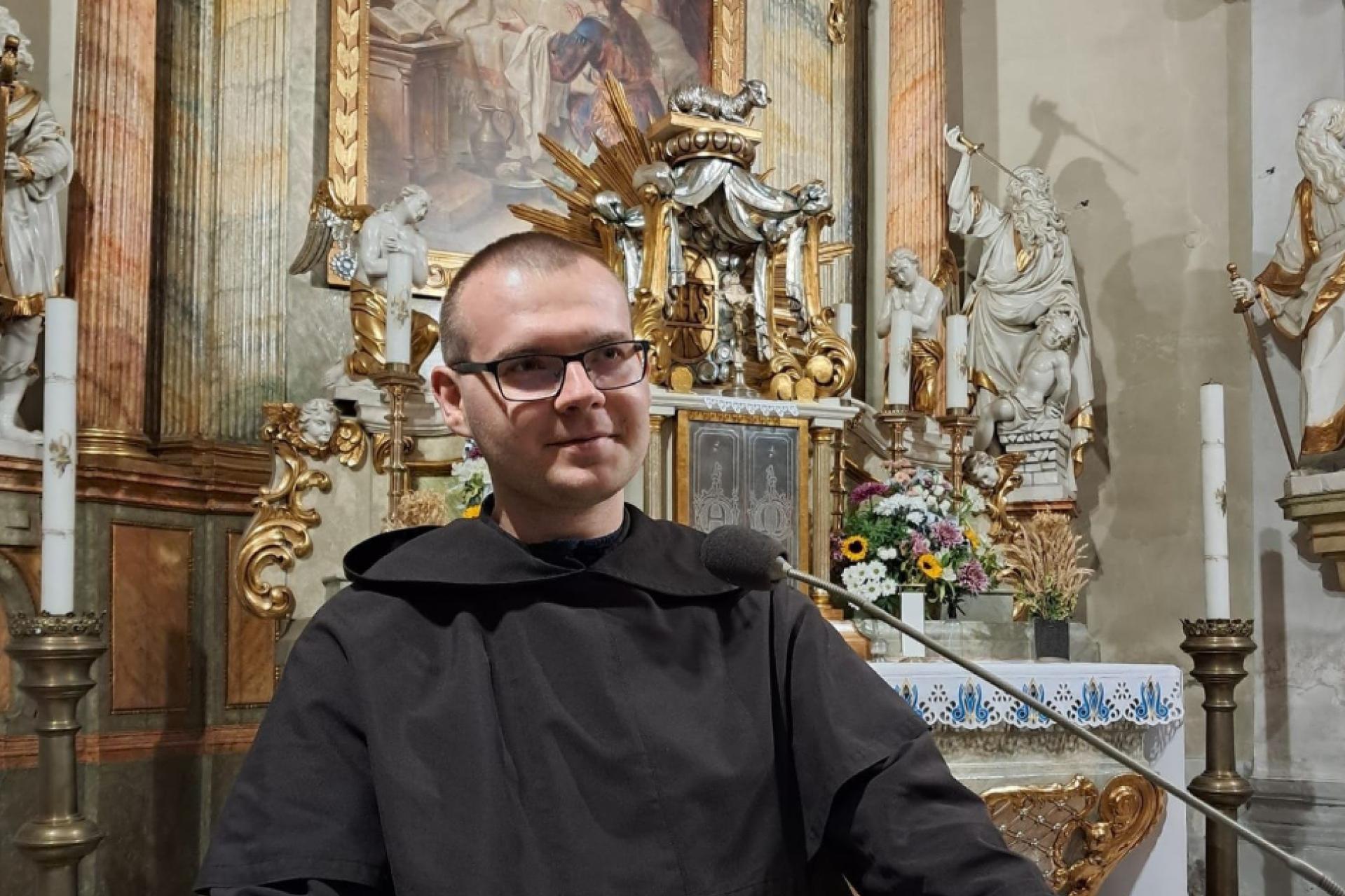 Krakowski zakonnik uwolniony z więzienia na Białorusi czuje się dobrze